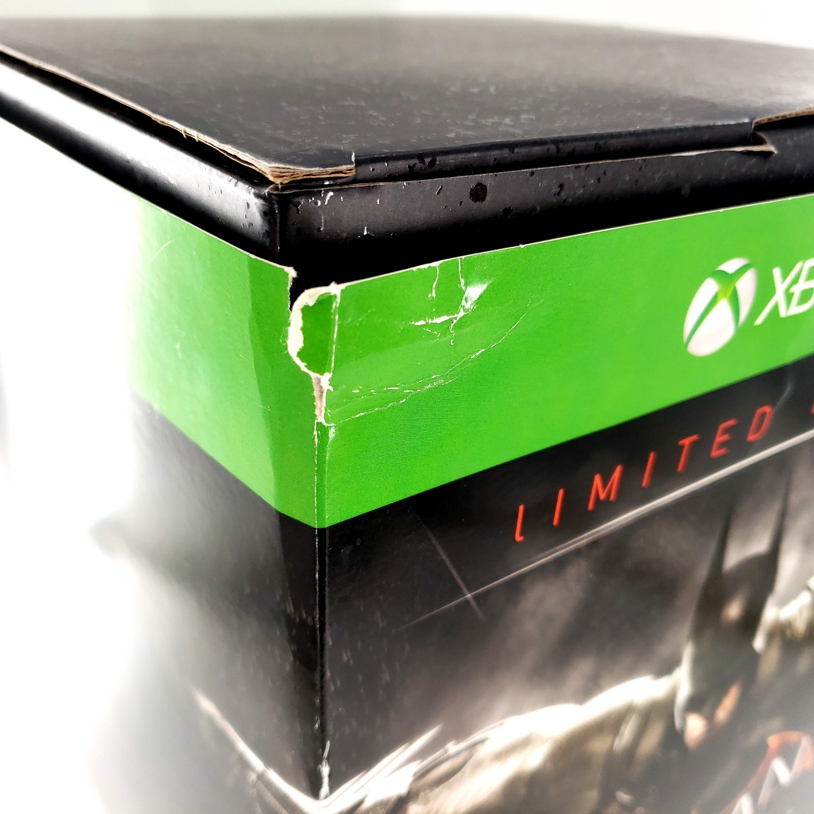 Batman: Arkham Knight: Limited Edition Xbox One Statue & Box Only