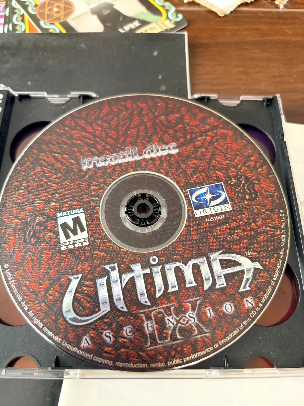 Ultima IX Ascension Big Box PC Complete CIB Cloth Map Virtue Cards Origin