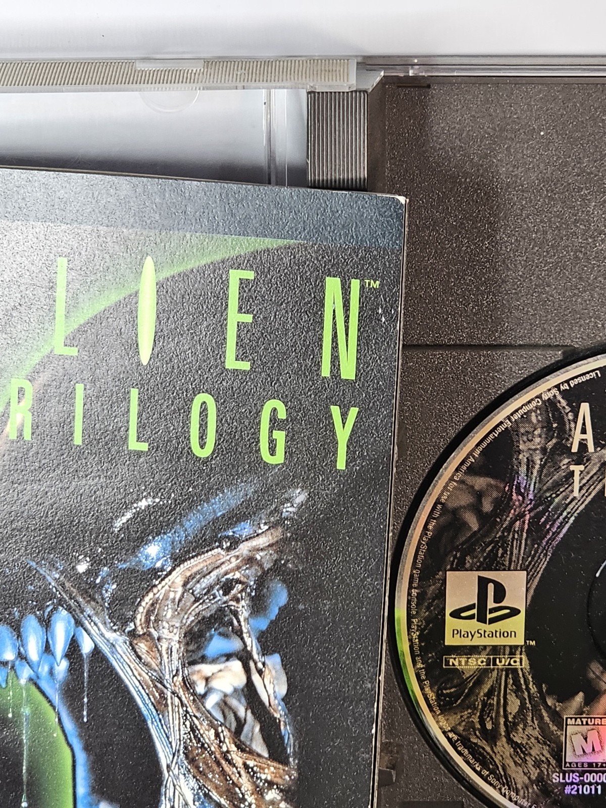 Alien Trilogy Sony PlayStation 1 Long Box, Complete In Box