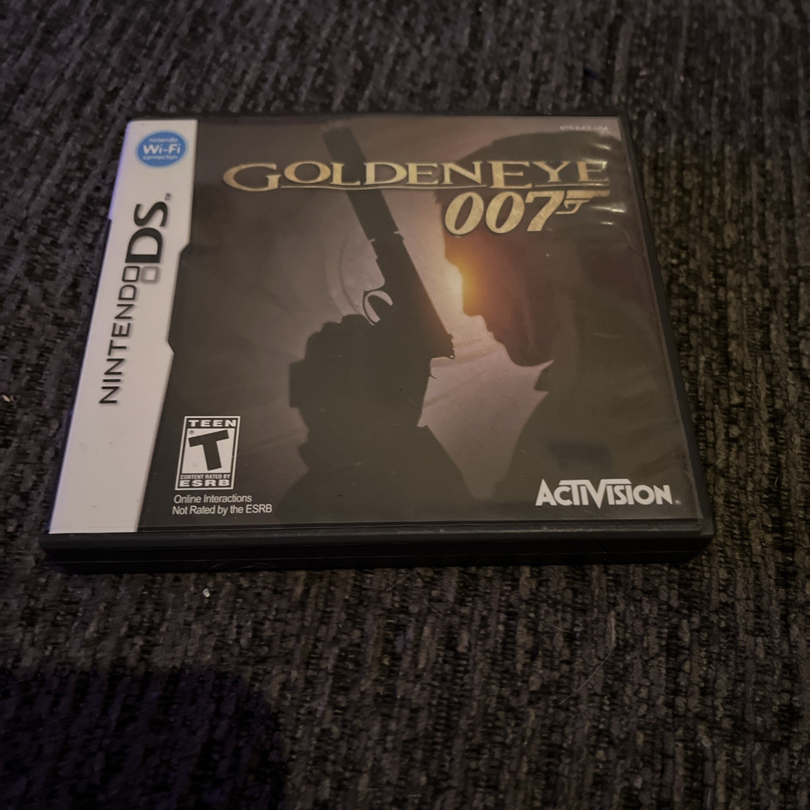 GoldenEye 007 (Nintendo DS, 2010) CIB Complete Authentic Free Shipping