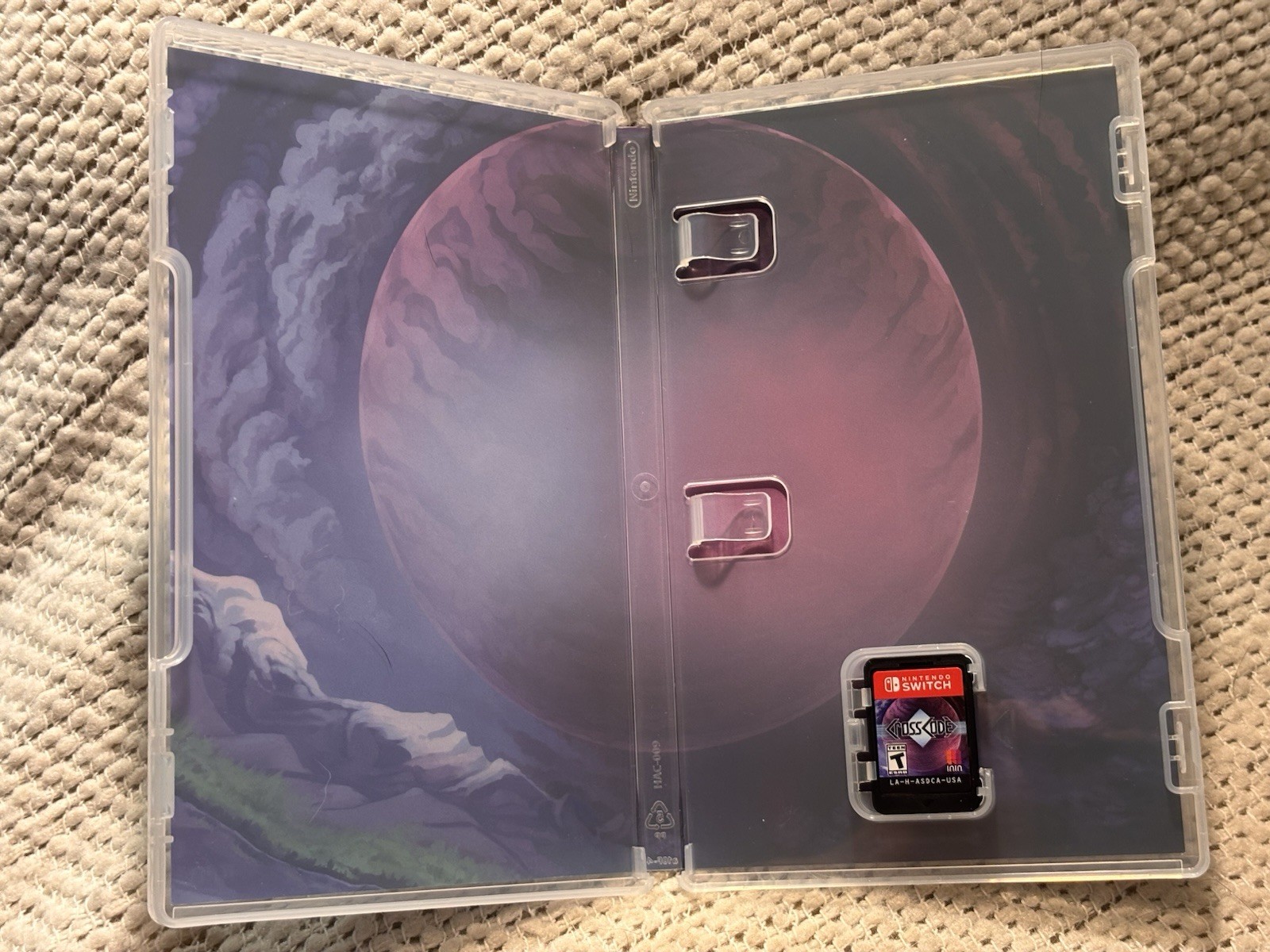 CrossCode (Nintendo Switch, 2020) Game & Case