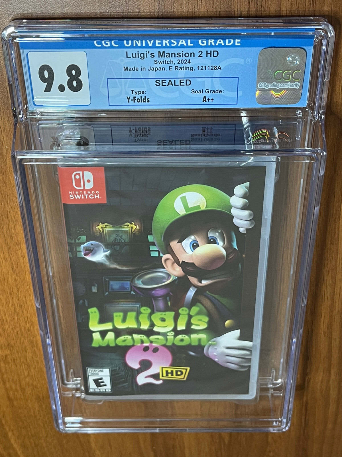 2024 Switch Luigi LUIGI’S MANSION 2 HD 1st Print CGC Graded 9.8 Y-Fold Seal A++