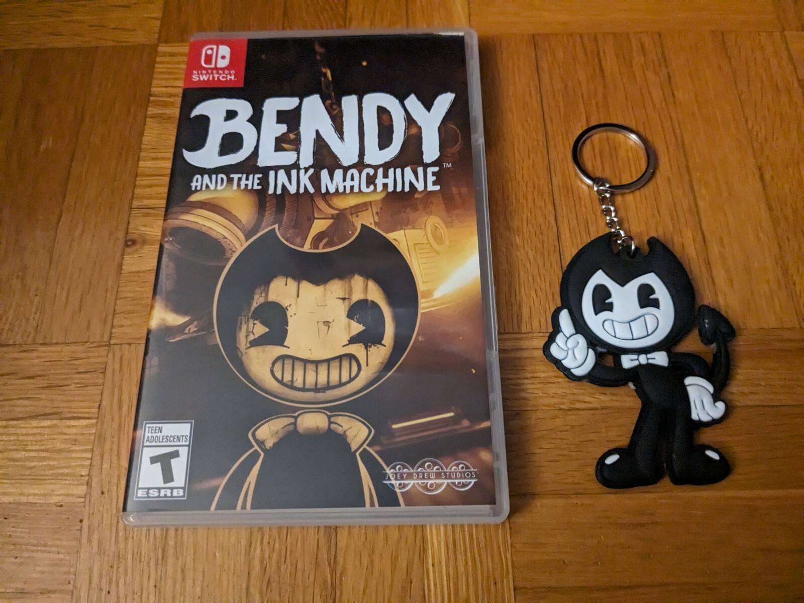 Bendy and the Ink Machine (Nintendo Switch) with Bonus Keychain