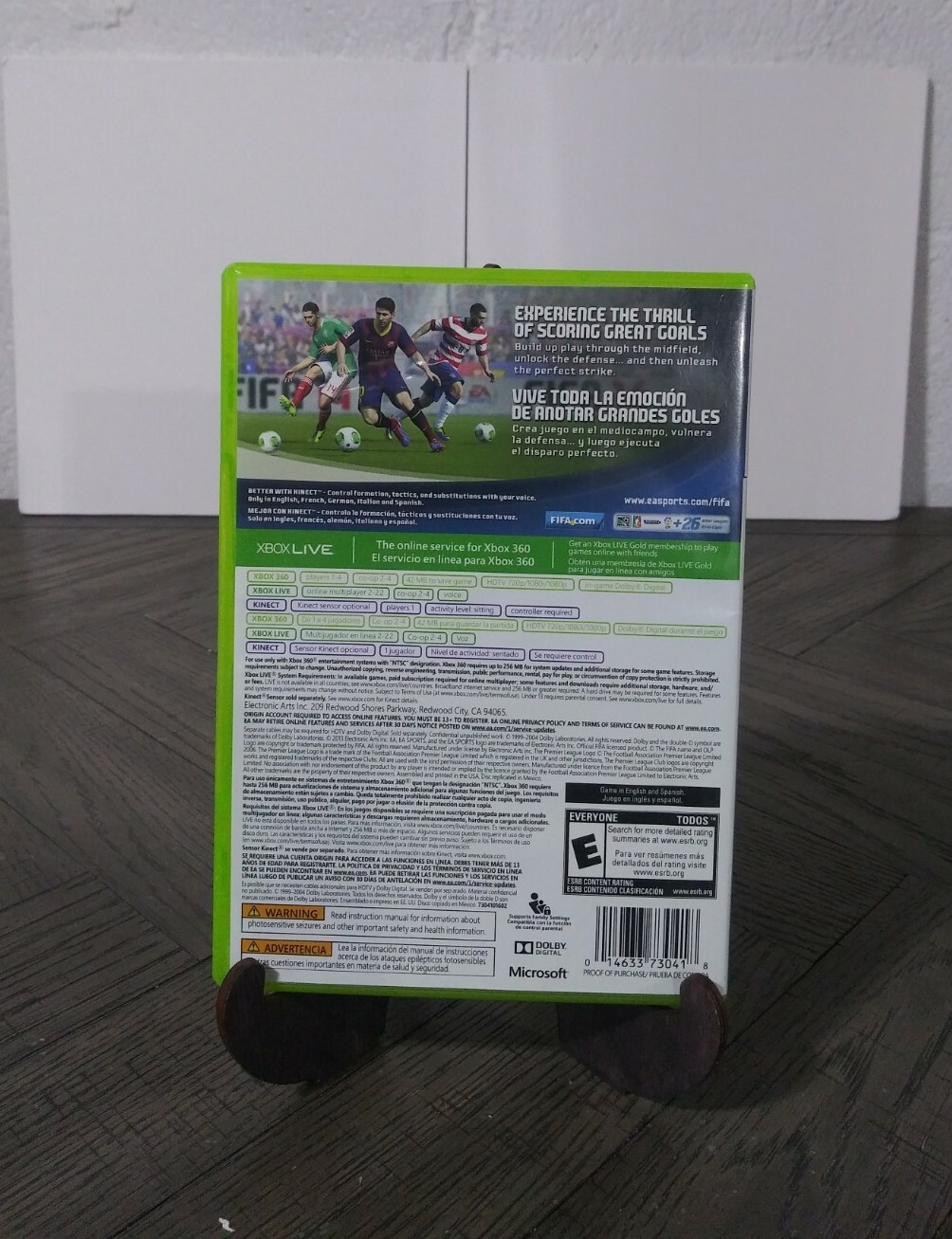 FIFA 14 (Microsoft Xbox 360) Game, Case, and Instruction Manual