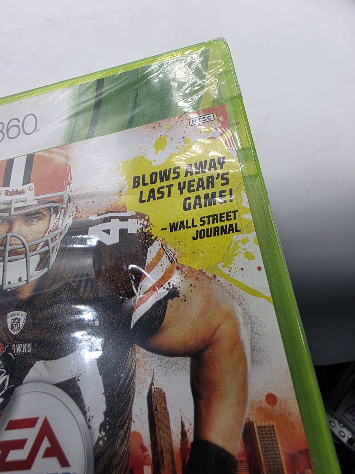 Madden NFL 12 (Microsoft Xbox 360, 2011) Football – Brand New Tear On Wrapping