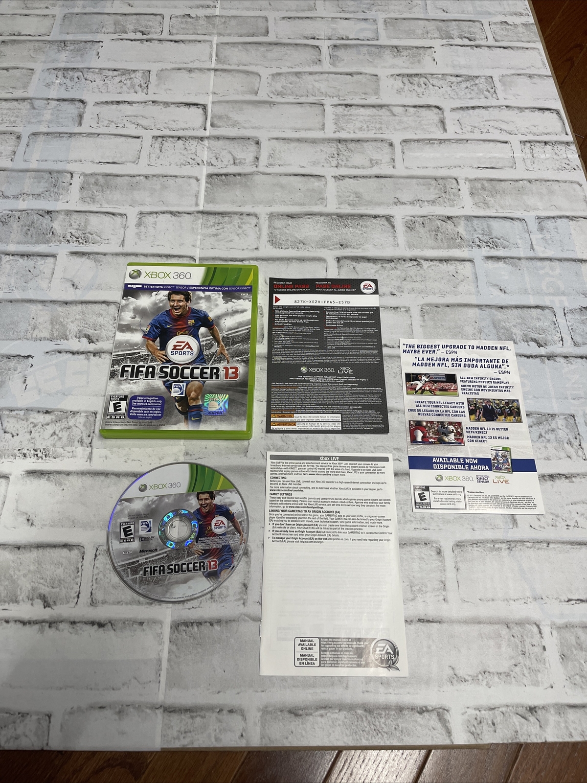 Microsoft Xbox 360 Fifa 13 Complete CIB W/ Manual Very Good Condition VGC Game