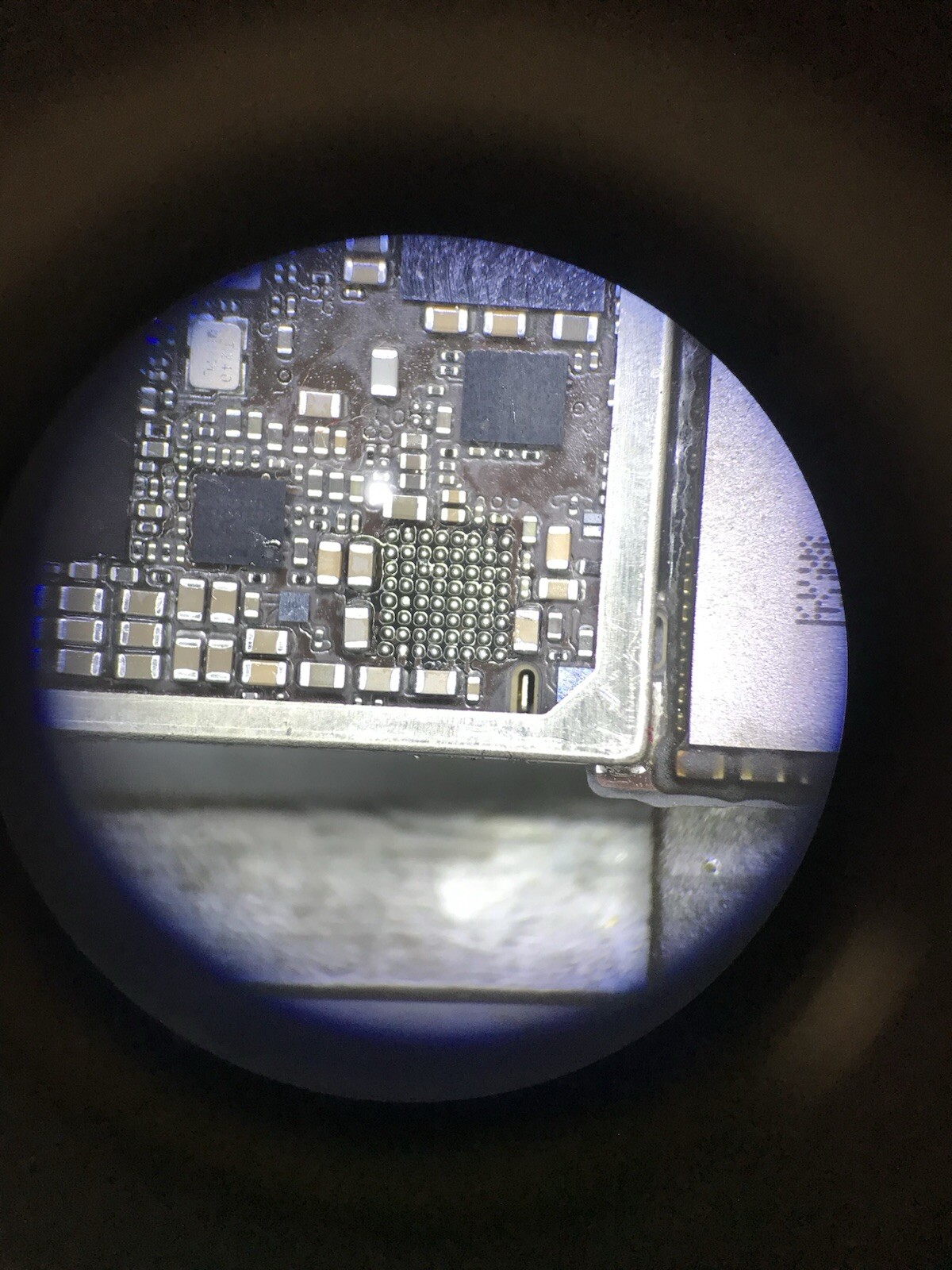Repa1rs Electron1cs, Soldering, Apple, Samsung, Android, Tablets, Laptop …etc.