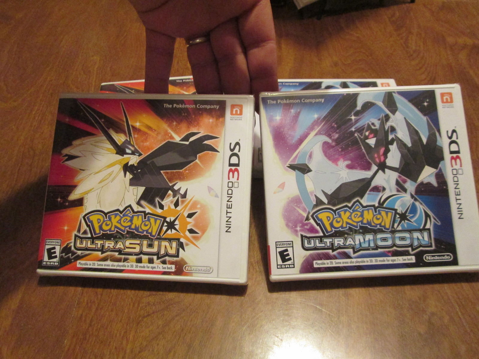 Pokemon Ultra Sun & Ultra Moon Nintendo 3DS LOT SET 2 GAMES COMPLETE DEAL COMBO