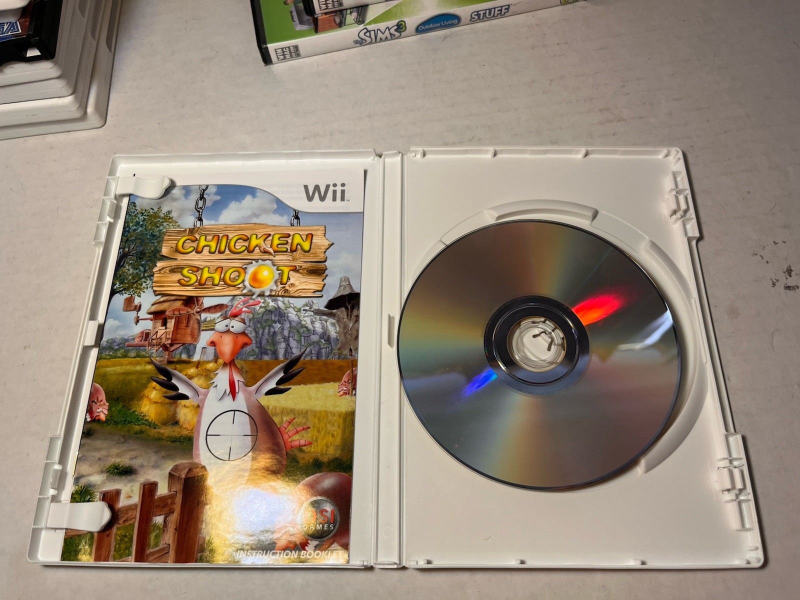 15 Used Wii Games, 2 Aftermarket Controllers Untested