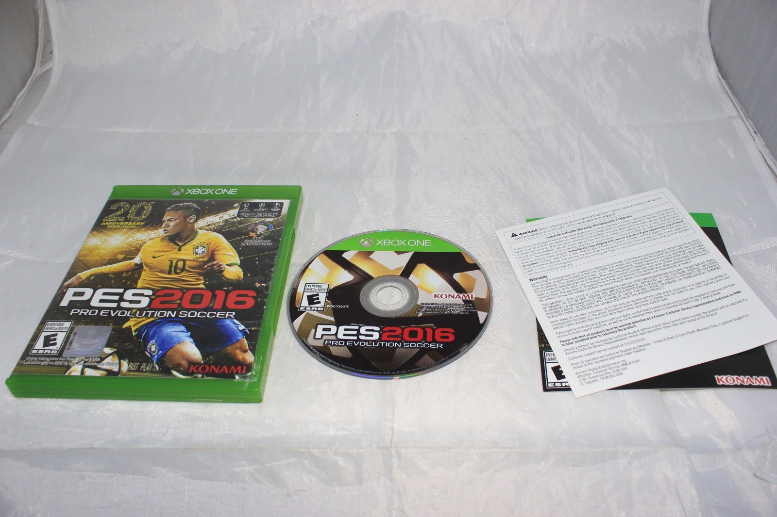 Pro Evolution Soccer PES 2016 (Microsoft Xbox One 2015) Complete