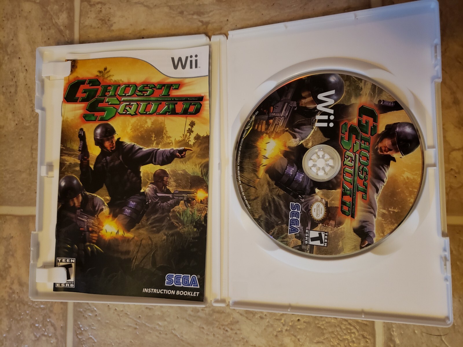 Ghost Squad (Nintendo Wii, 2007) (A4)