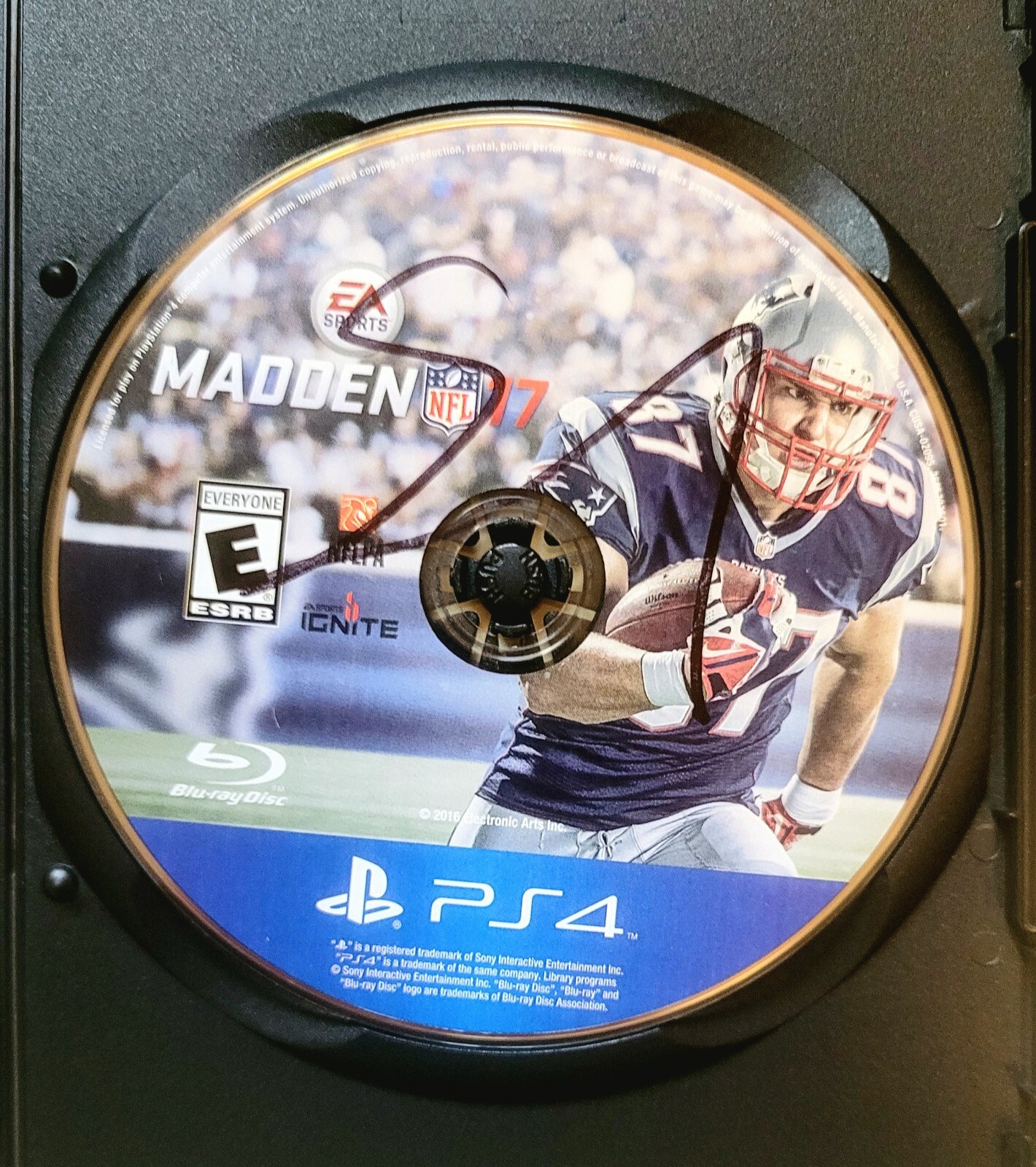 Madden NFL 17 PlayStation4 American Football Sports E Everyone Free Shipping