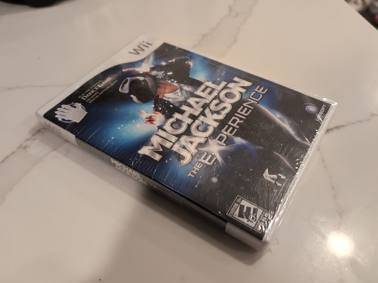 Wii Michael Jackson The Experience Game Special Edition W/Glove Sealed “READ”