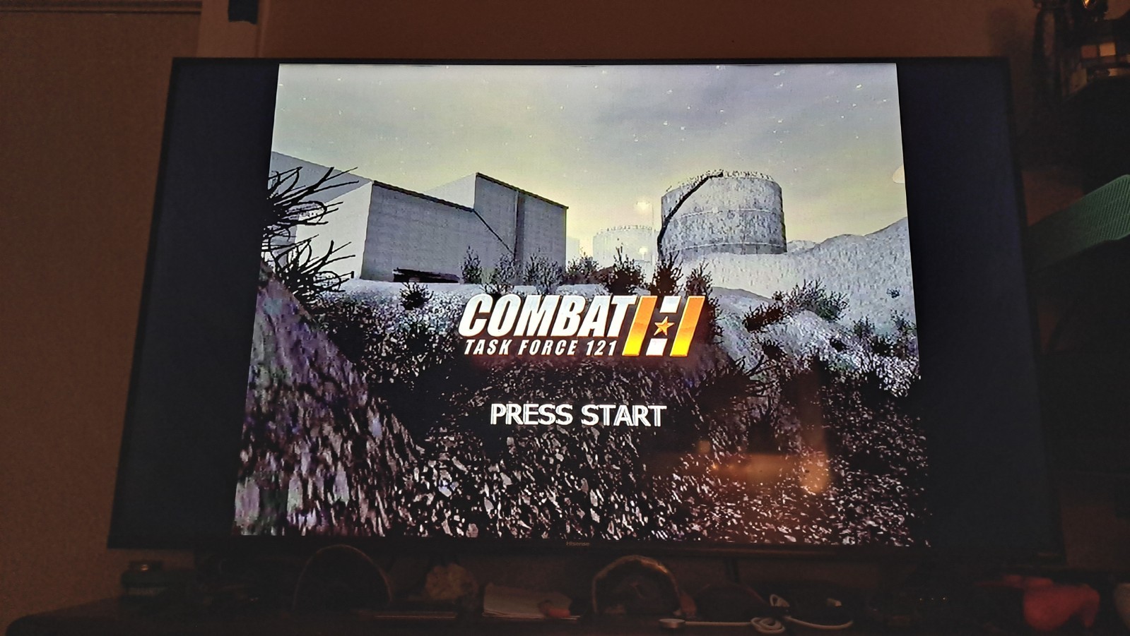 4 Game Xbox lot: Commandos 2 Combat Elite, First to Fight, Combat Taskforce 121