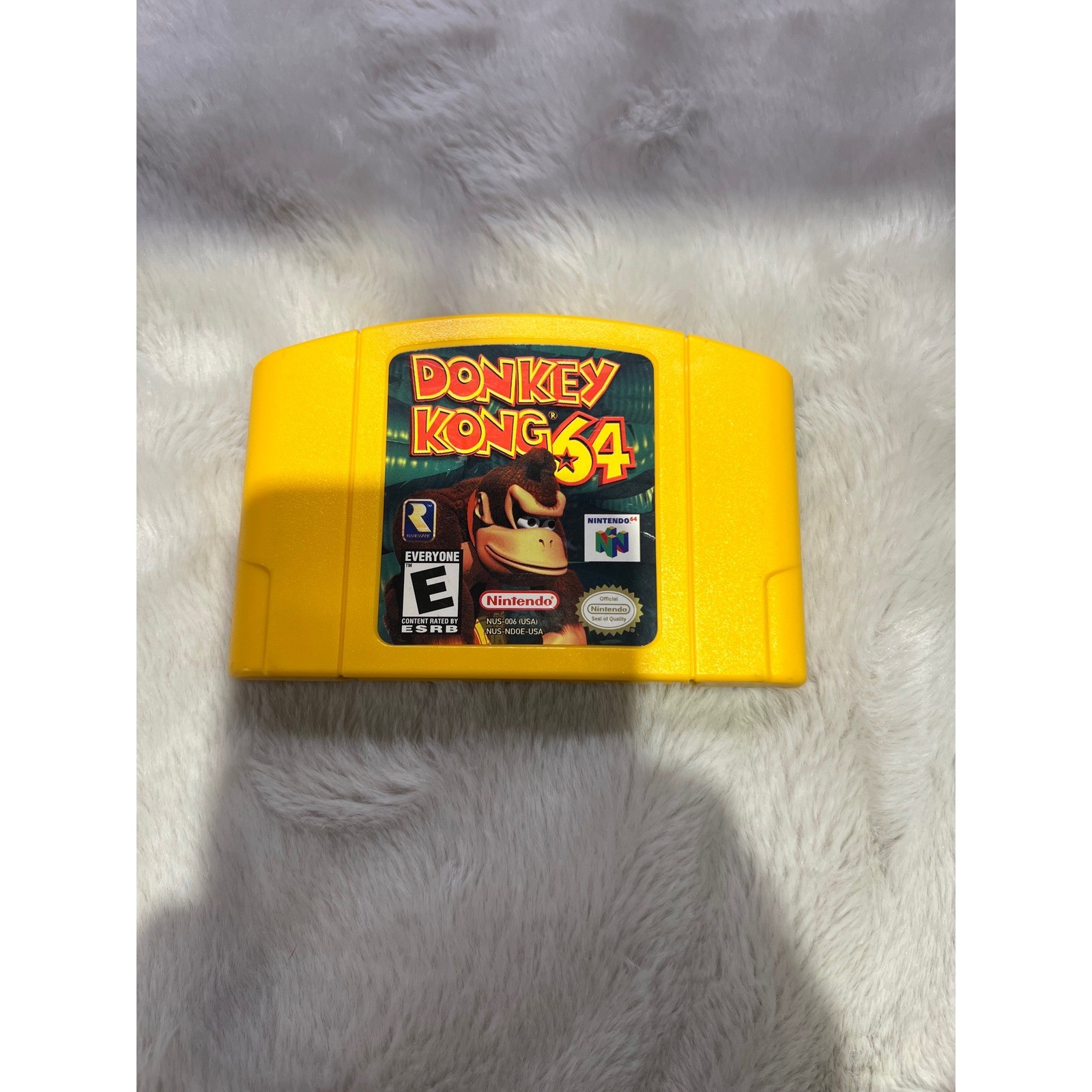 Nintendo Donkey Kong 64 N64 Video Game Cartridge Yellow NUS-006 USA