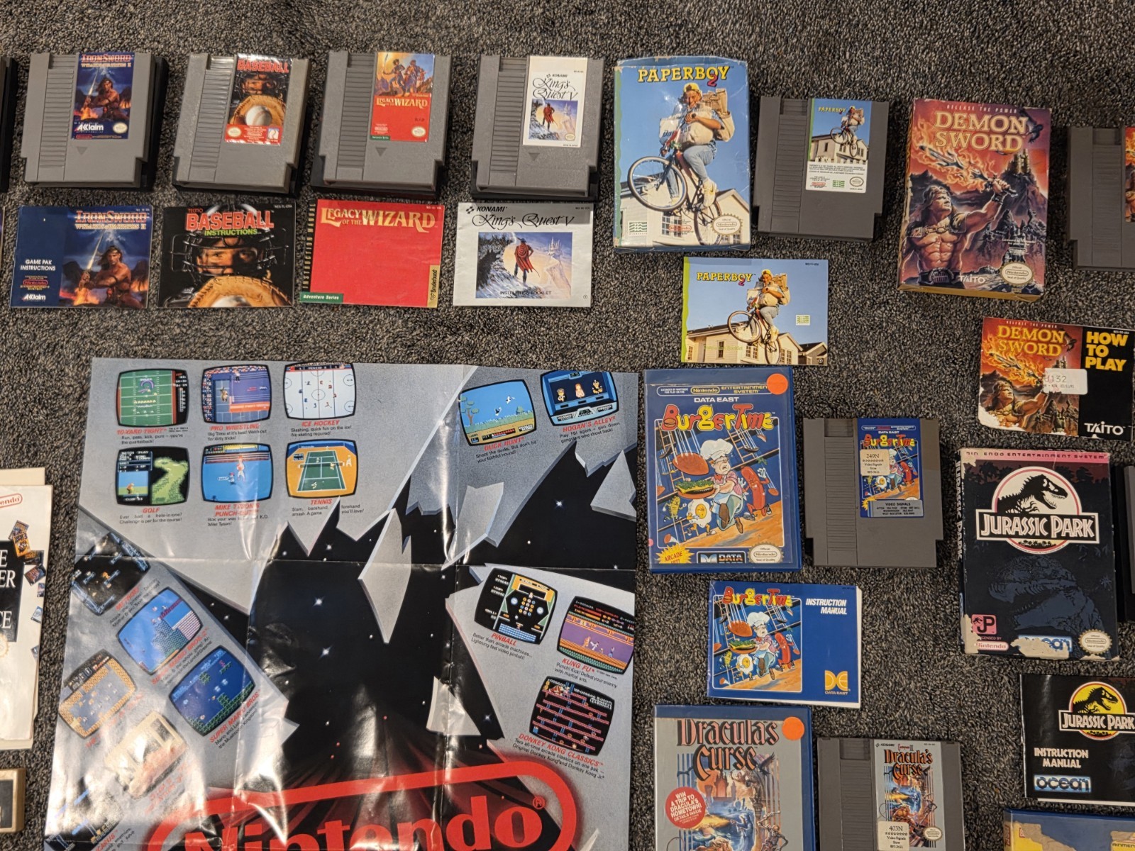 NES Nintendo Bulk Lot 1 Console 21 Games +4 Remotes + Zapper + Posters + Manual