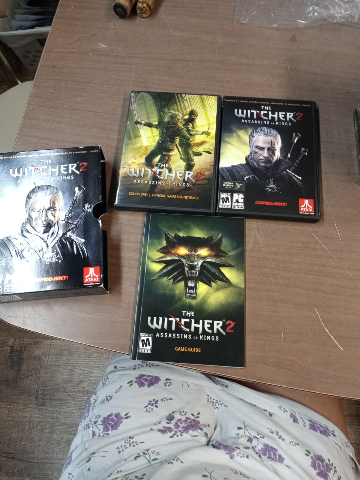 The Witcher 2 Assassins Of Kings PC Deluxe Edition Complete with Bonus Materials
