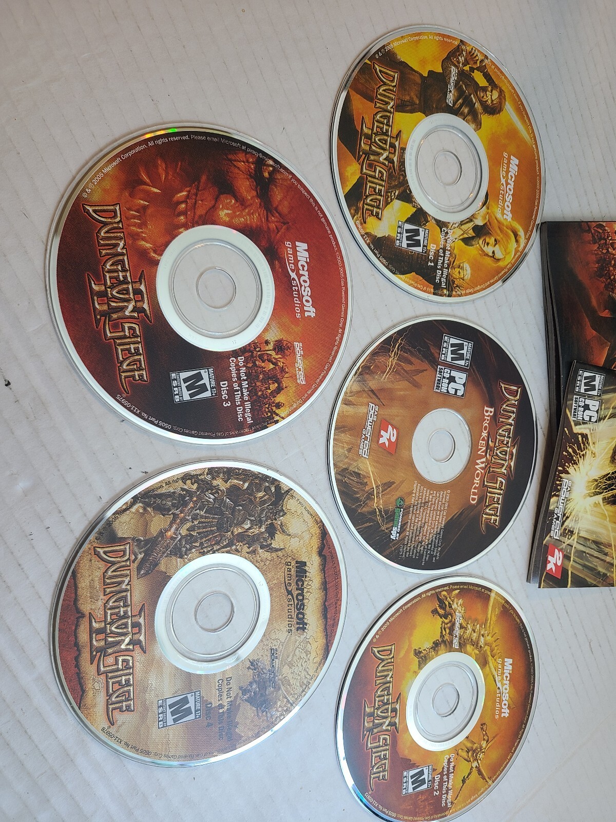 RPG Dungeon Siege II 2005 PC Action Game Mature 17+ 5 Discs & Booklets GUC