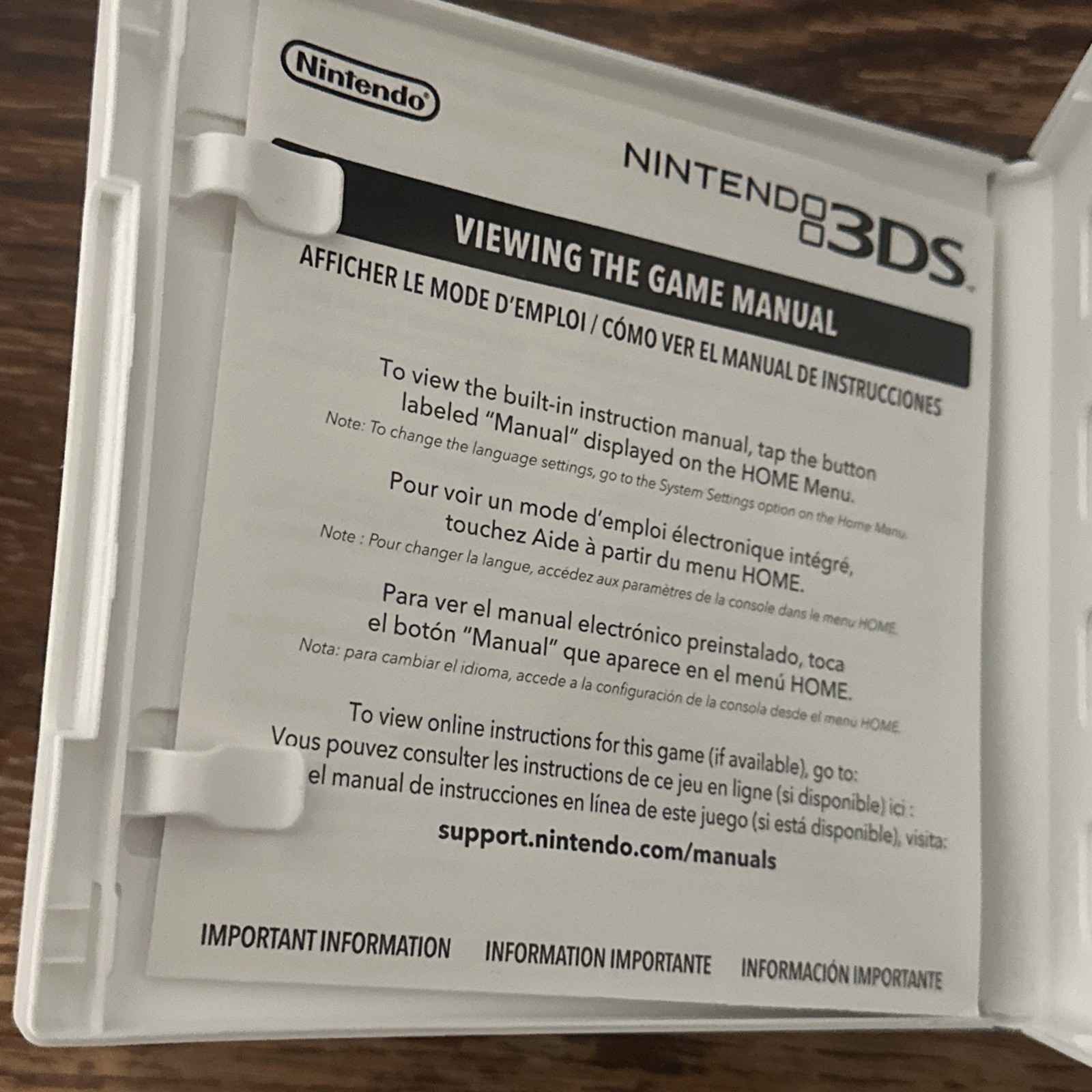 Luigi’s Mansion: Dark Moon- Nintendo 3DS In Box w/ Inserts