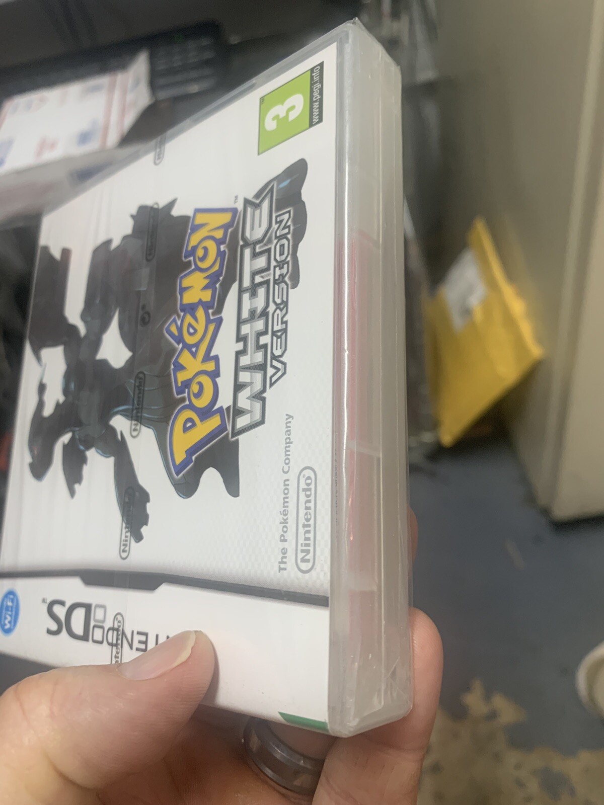 Pokemon White Version (DS, 2011) PAL Pegi 3 Factory Sealed English authentic