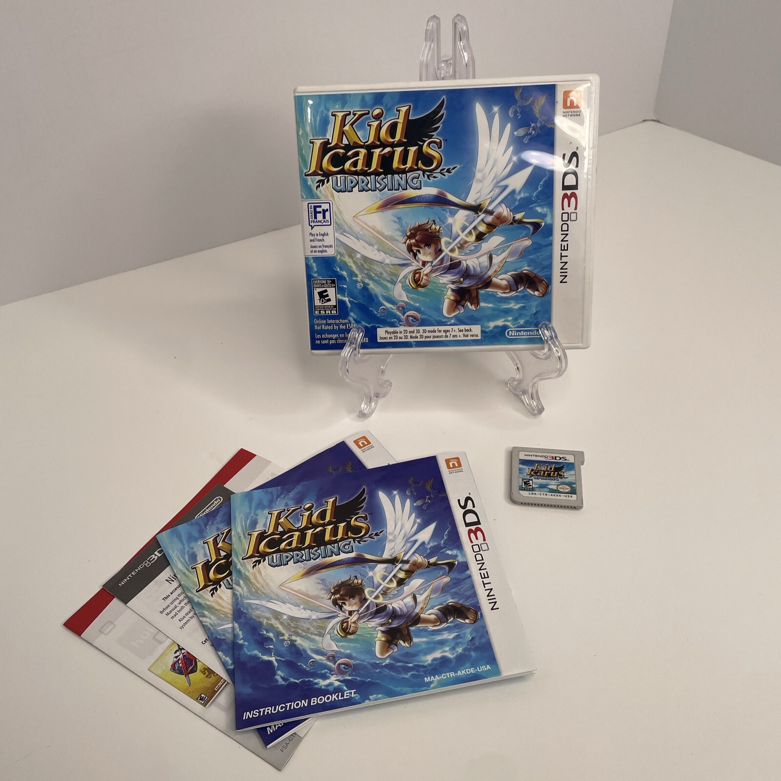 Kid Icarus: Uprising (Nintendo 3DS, 2012) Big Box