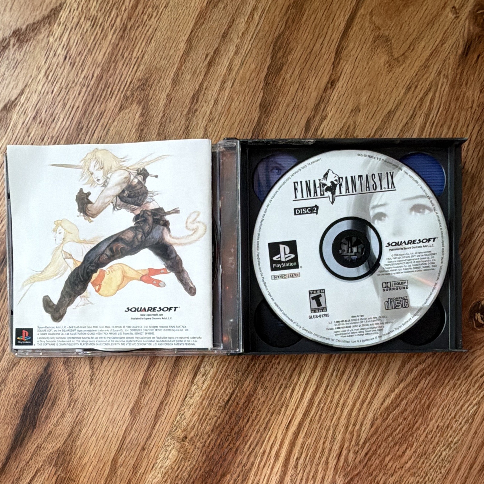 Squaresoft Final Fantasy IX (Sony PlayStation 1) 4-Disc Manual NTSC-U/C 2000 T
