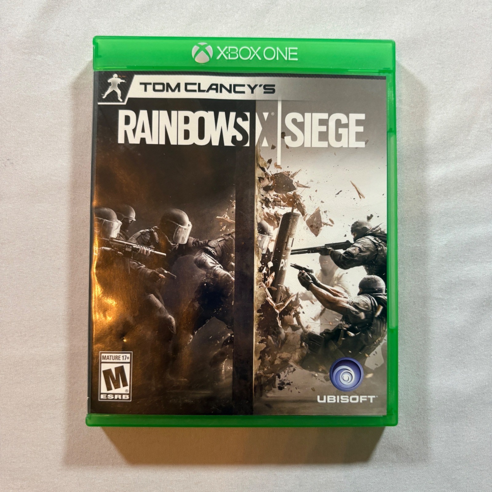 Ubisoft Tom Clancys Rainbow Six Siege Xbox One Physical Disc Tactical Shooter