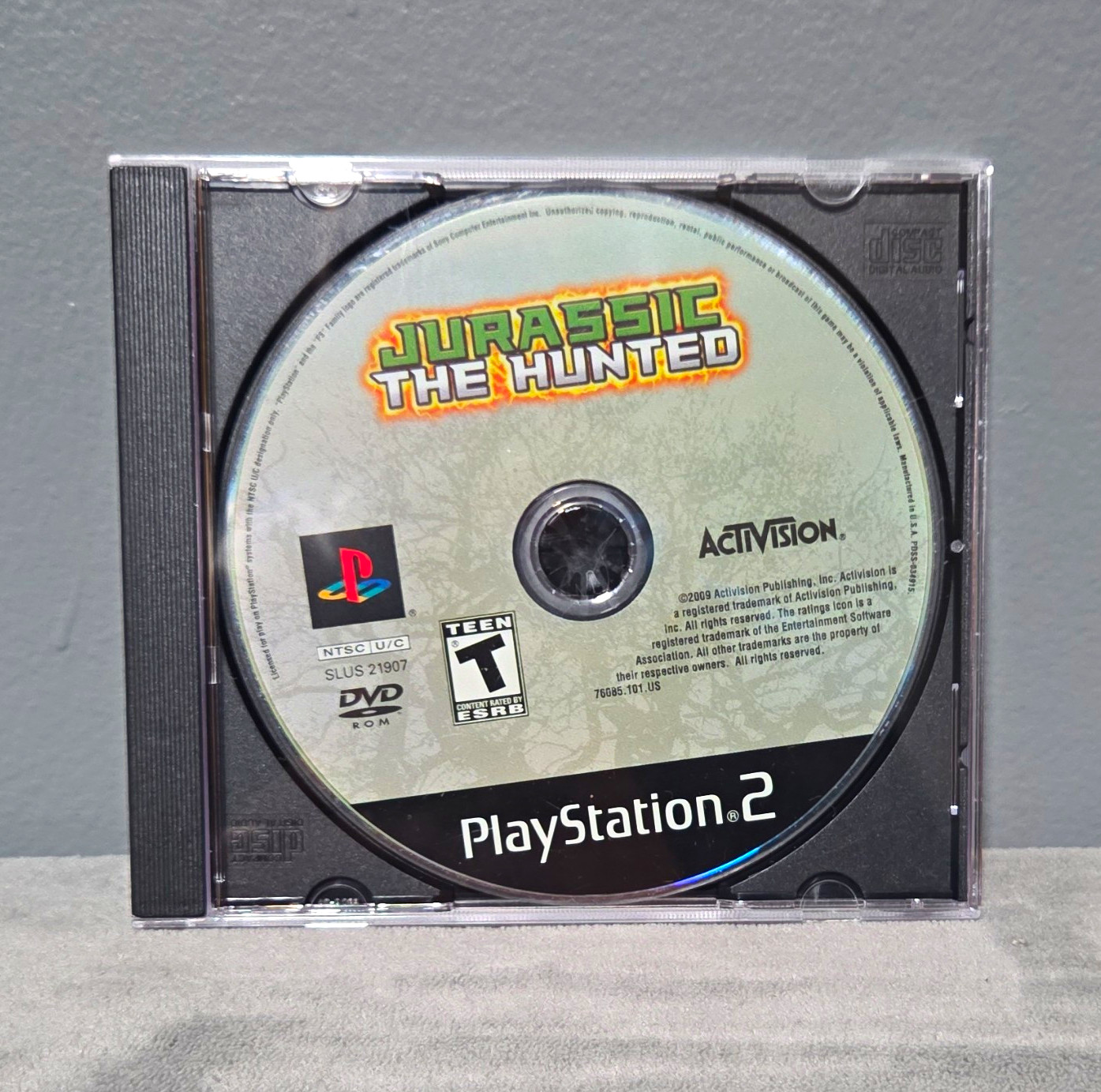 Jurassic: The Hunted Sony PlayStation 2 PS2 NTSC-U/C Activision T Teen