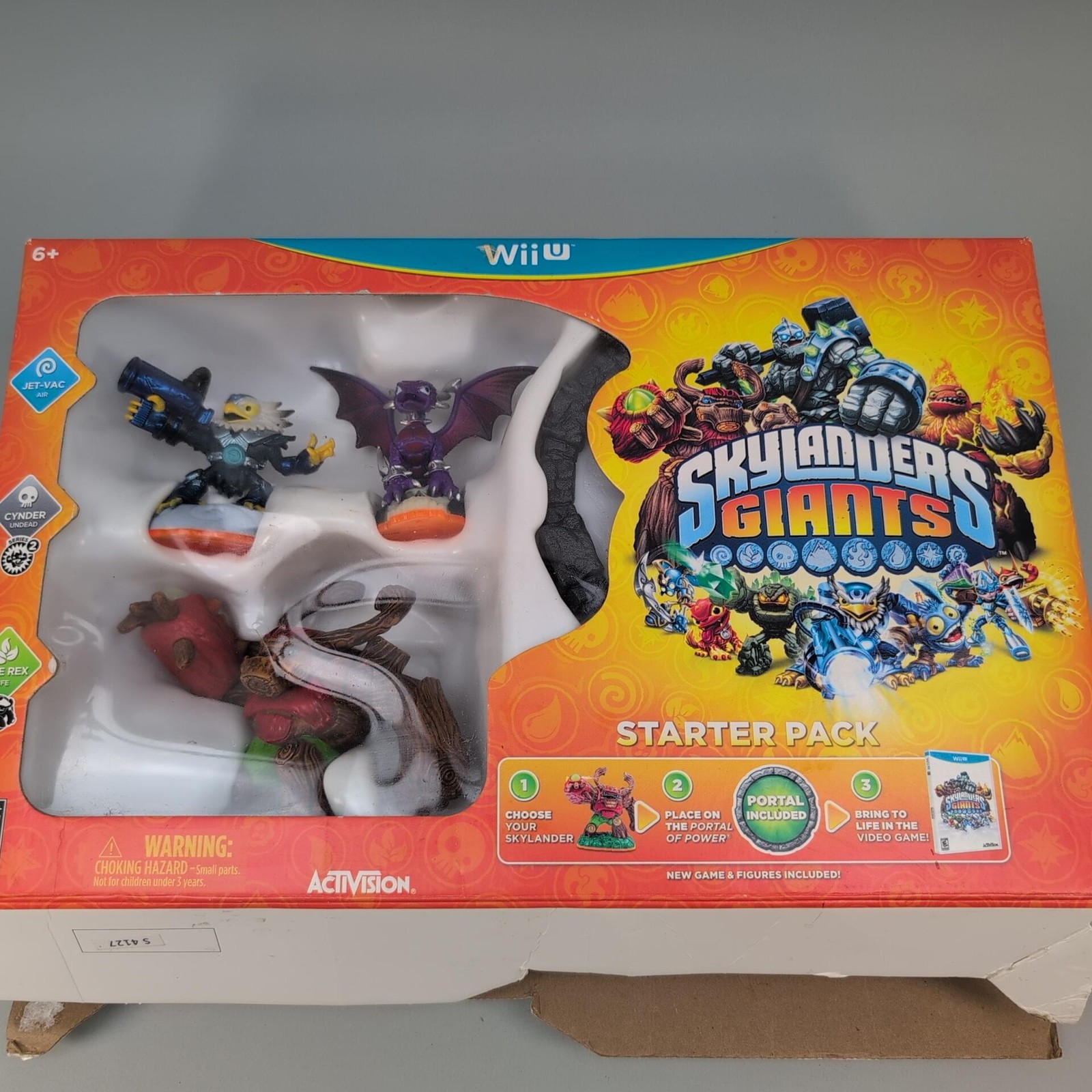 Skylanders Giants Nintendo Wii U Starter Pack + 6 Extra Figures Game Activision