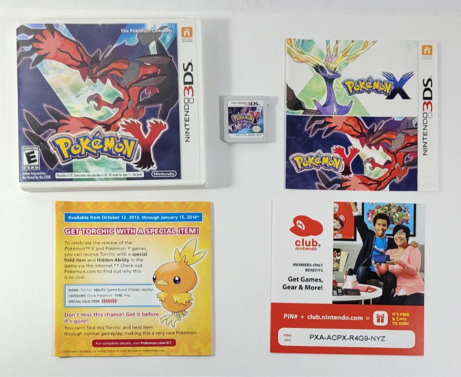 Pokémon Y Nintendo 3DS w/ Cartridge Manual and Inserts Tested & Works