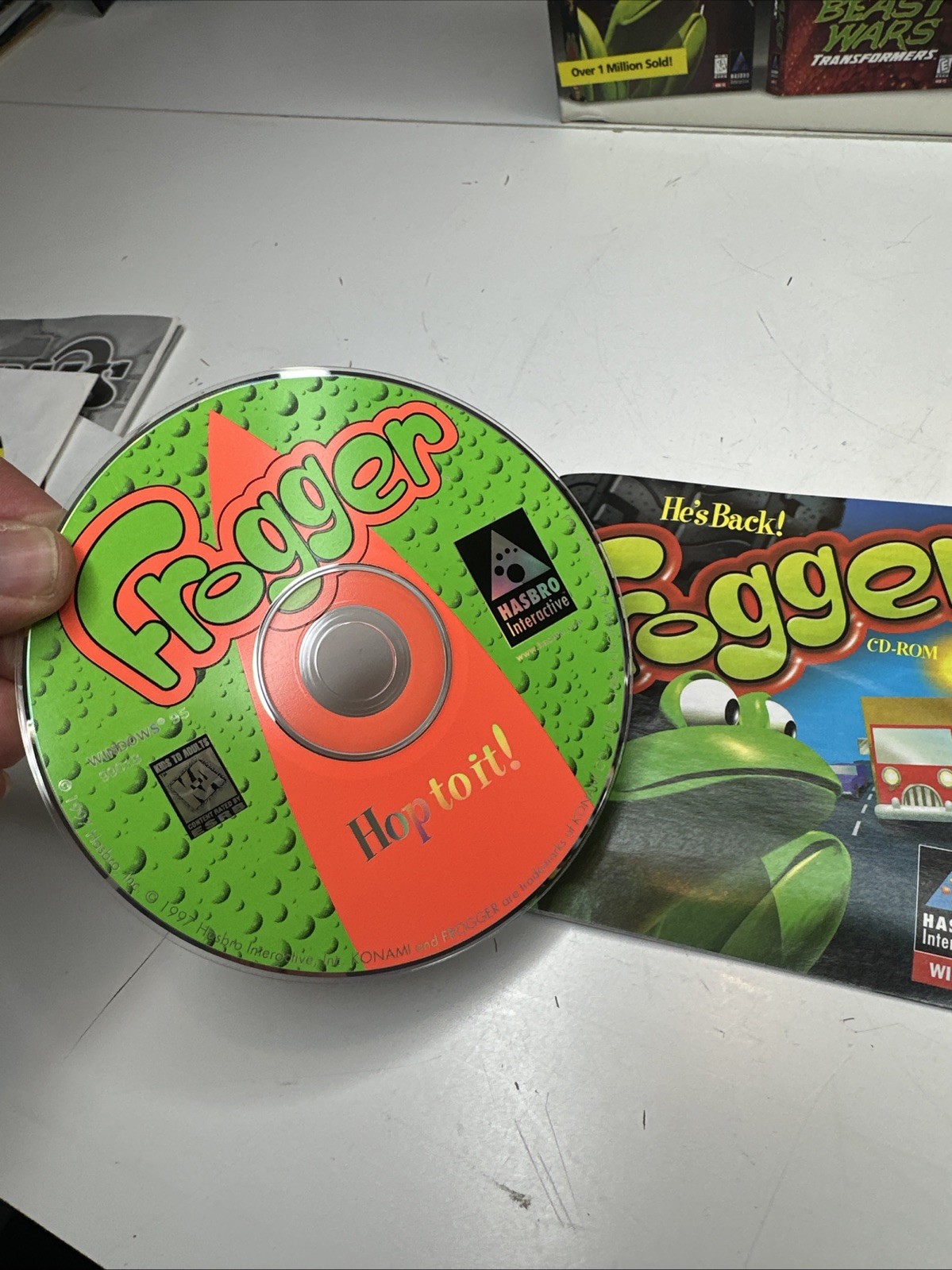 Hasbro Interactive Action PC Game 4 Pack Frogger Hedz Worms 2 Beast Wars Oop ‘99