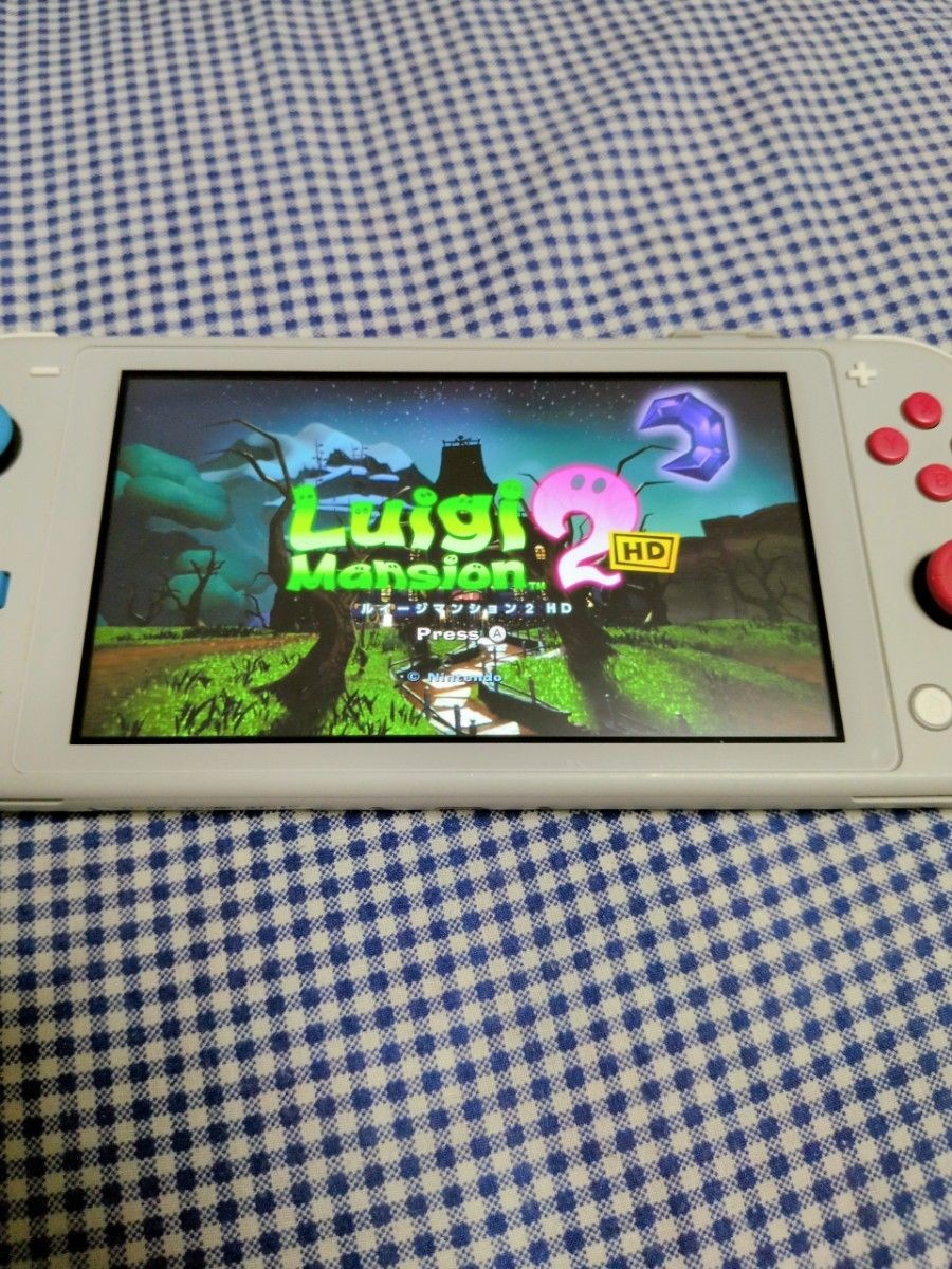 Luigi’s Mansion 2 HD Switch Japanese Version Used