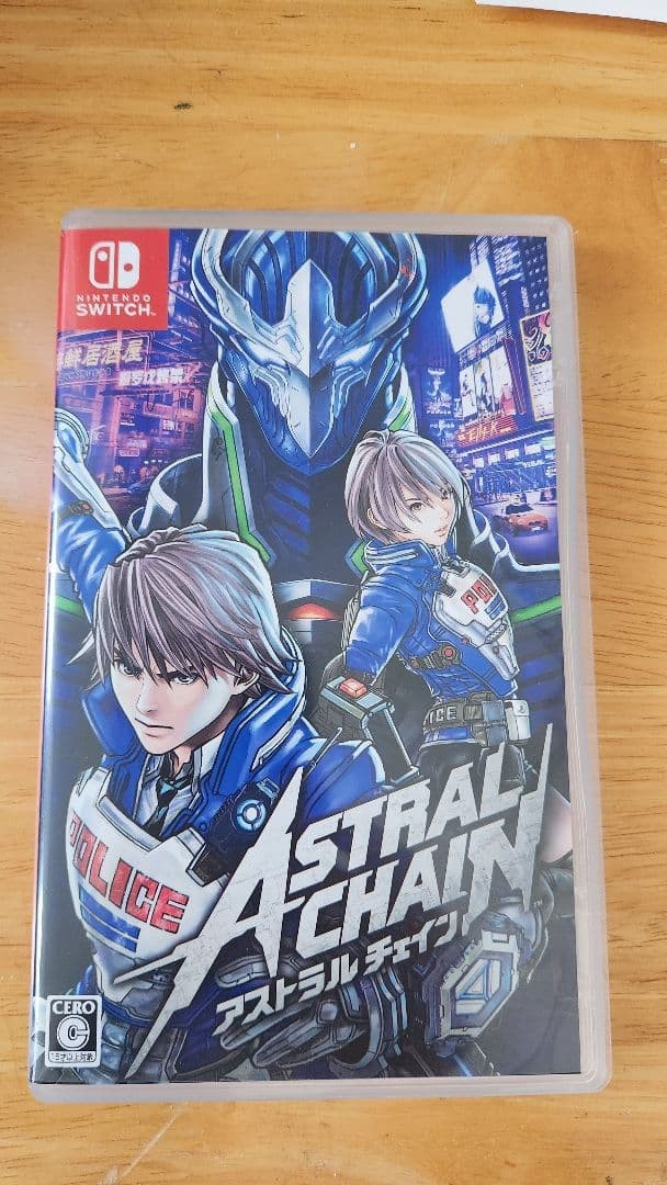 ASTRAL CHAIN Nintendo Switch Used Tested Japanese ver with Case