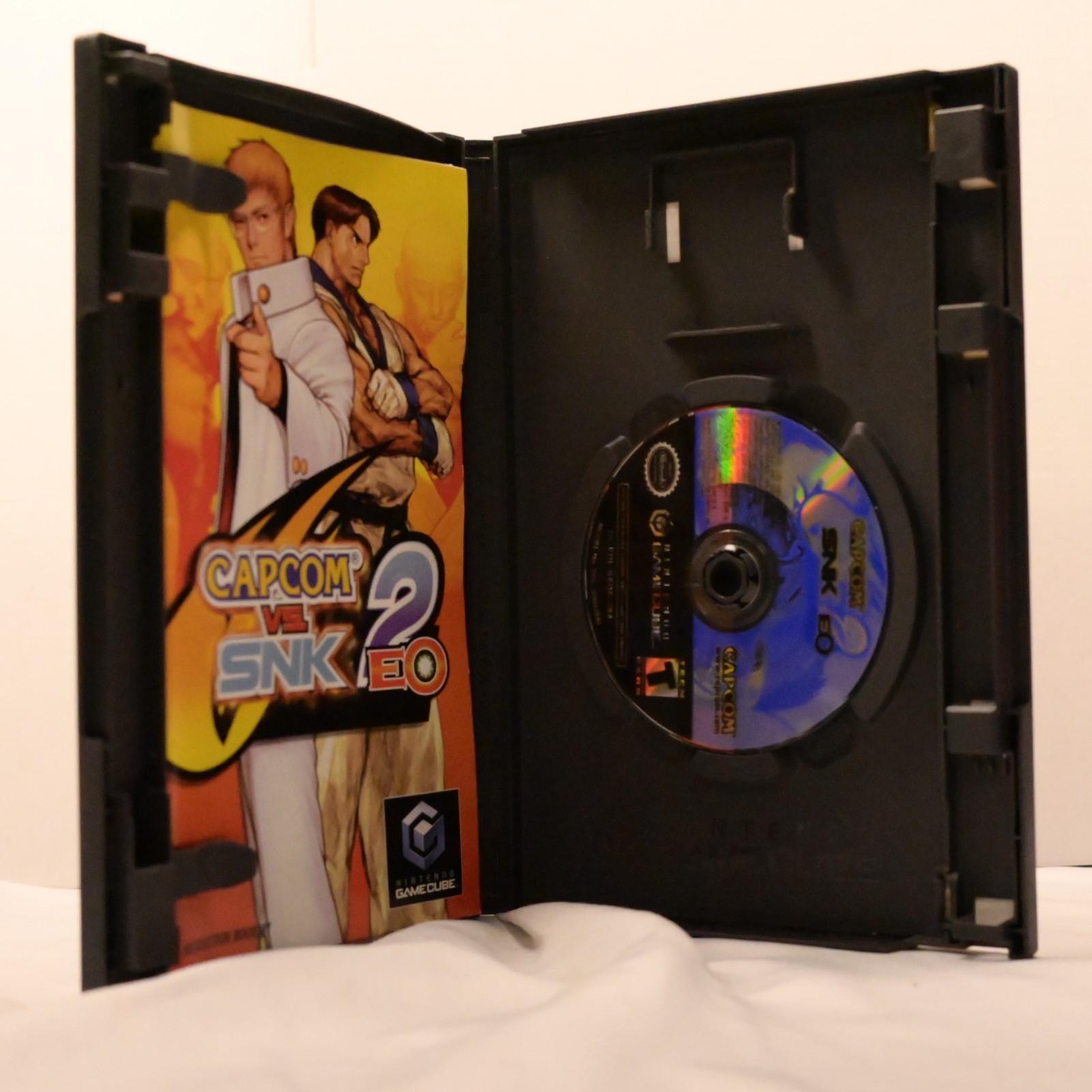 Capcom vs SNK 2 EO Nintendo GameCube Complete Manual Case