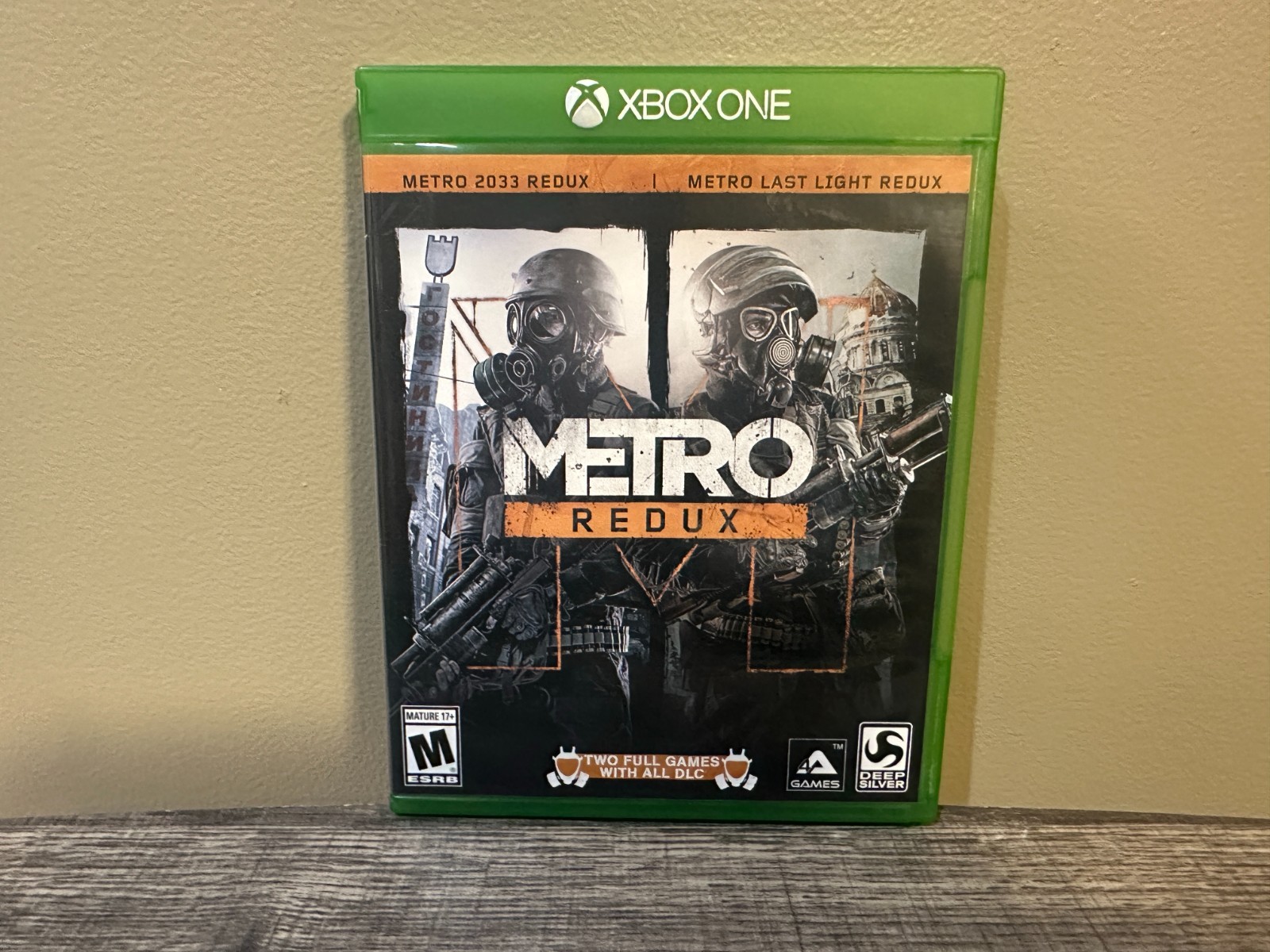 NO GAME! Original Case for Metro Redux (Microsoft Xbox One, 2014) XB1
