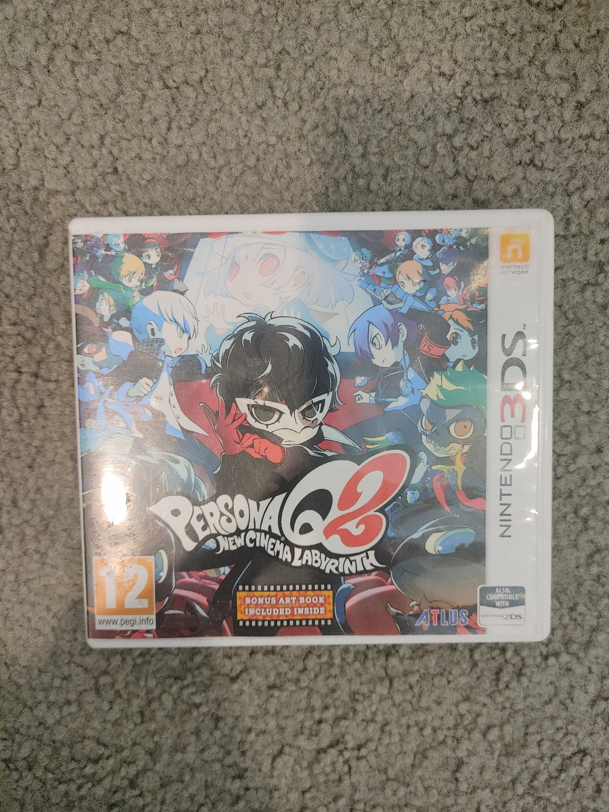 Persona Q2: New Cinema Labyrinth PAL (Nintendo 3DS, 2019) Bonus Art Book CIB