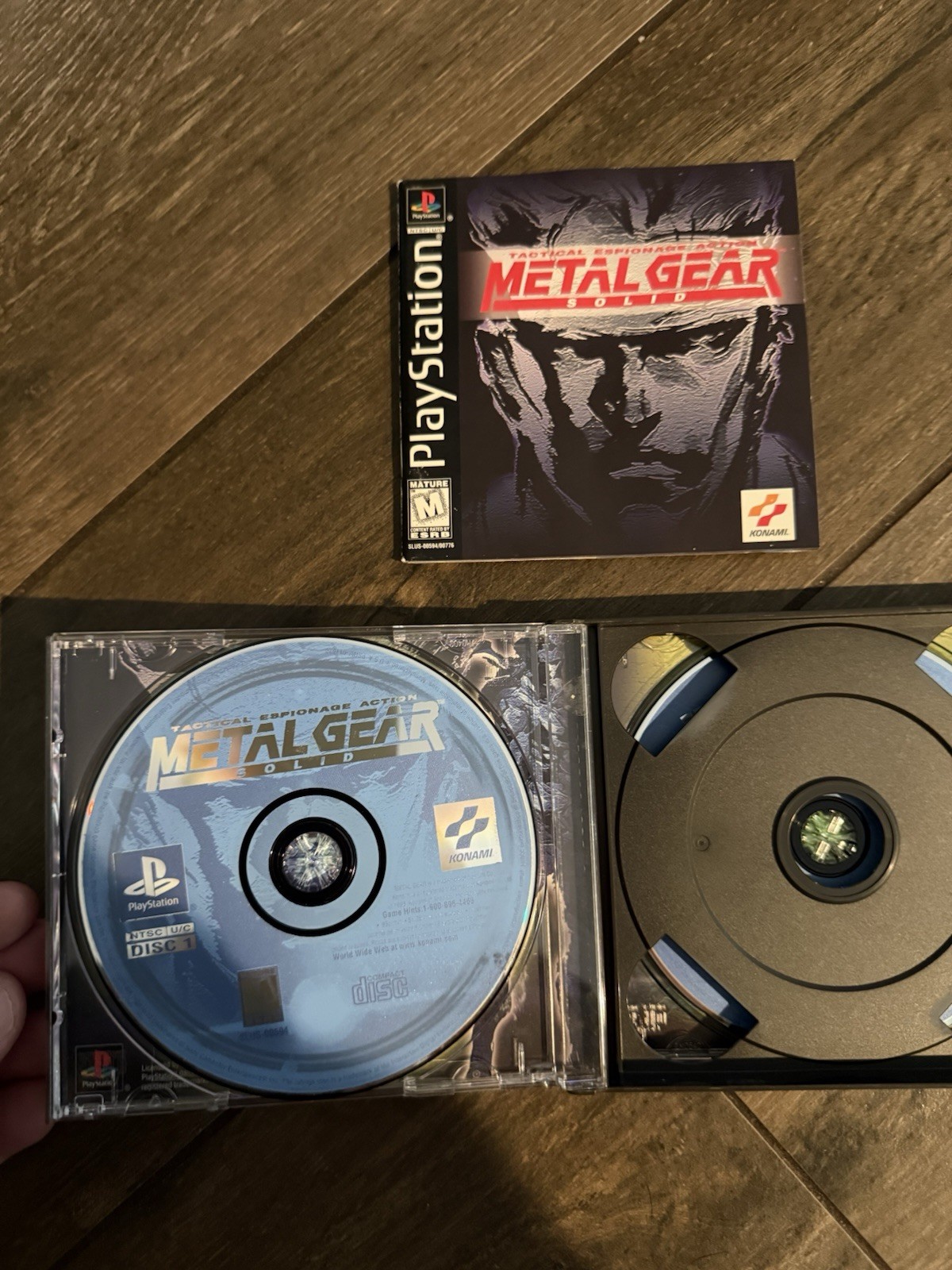 Sony Playstation 1 – Metal Gear Solid: Tactical Espionage Action (Complete)