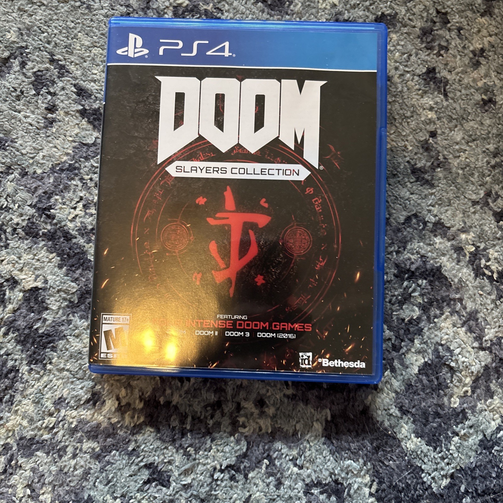 Doom Eternal+ Doom Slayers Collection PS4