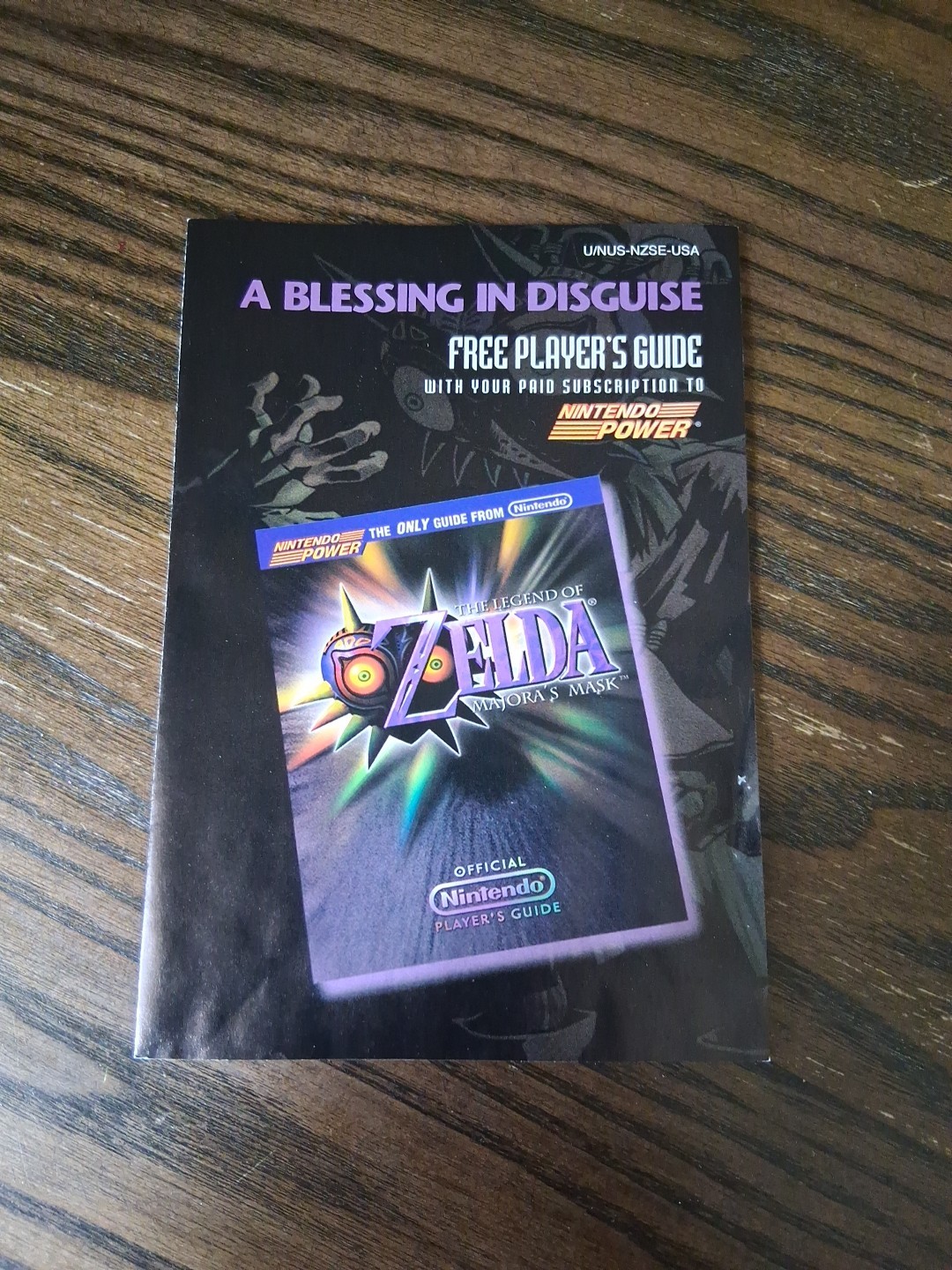 The Legend of Zelda Majora’ s Mask N64 Collector’s Edition CIB Gold Holo Cart
