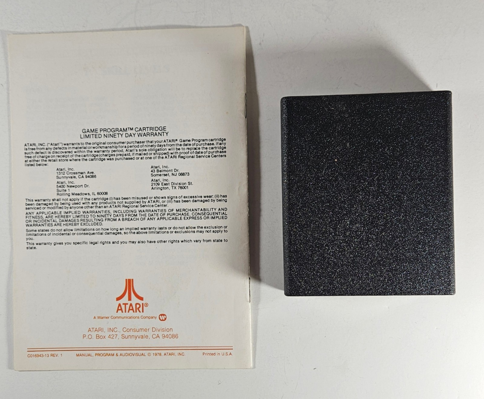 Atari 2600 Adventure with Manual – 1978 Atari, Inc. – Tested and Works