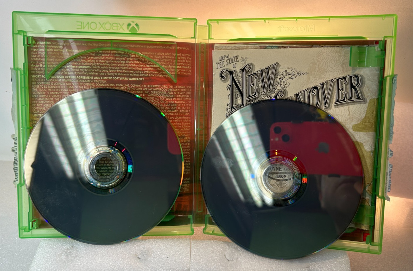 Red Dead Redemption 2 (Xbox One, 2 Disc) W/ Case, Map, & Both Discs, Tested