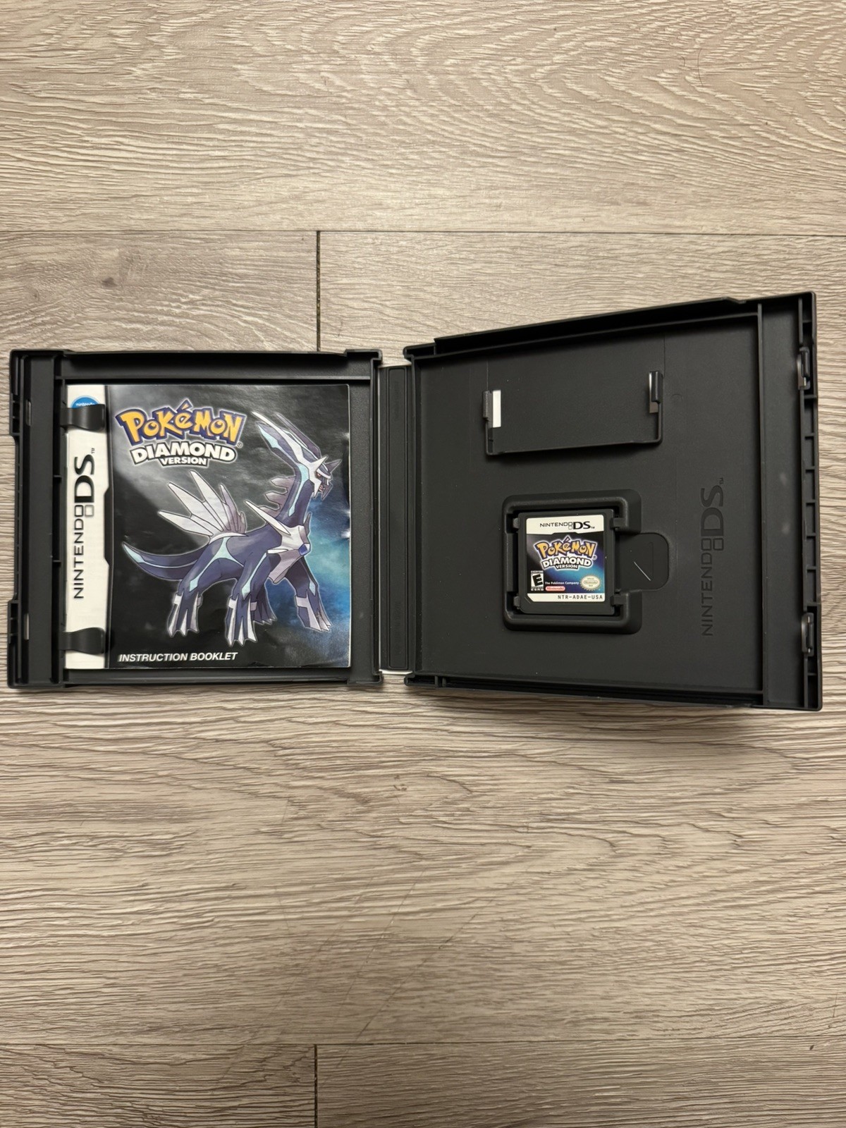 *Authentic CIB* Pokémon Diamond Version (Nintendo DS: 2007)