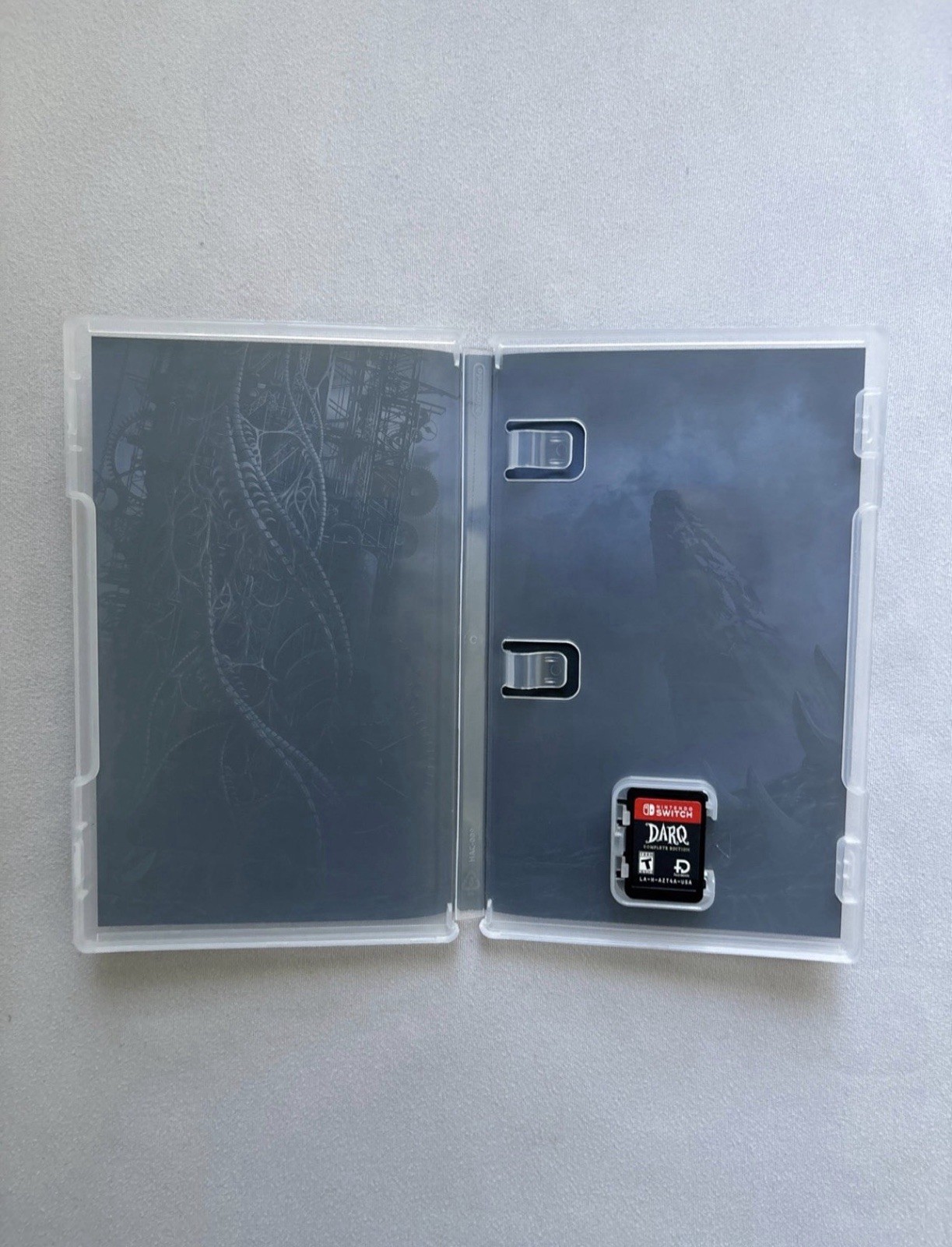 Darq Complete Edition (Nintendo Switch, Limited Run Games)