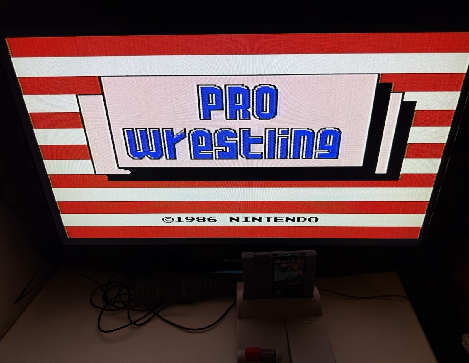 Pro Wrestling Complete in Box CIB Hangtab Canadian Version (Nintendo, NES 1987)