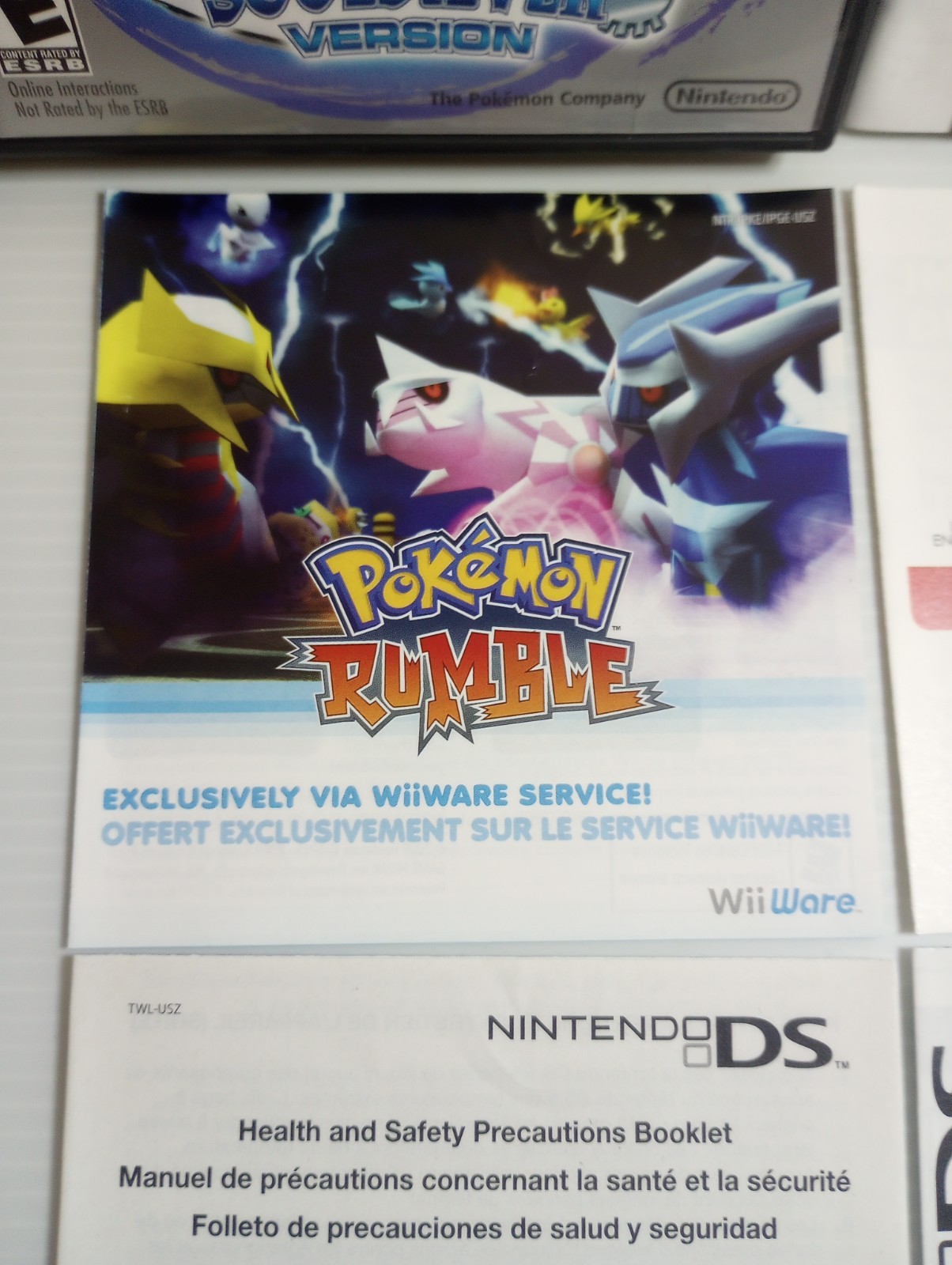 Pokemon: SoulSilver Version (Nintendo DS, 2010) Complete Game / Manual / Inserts