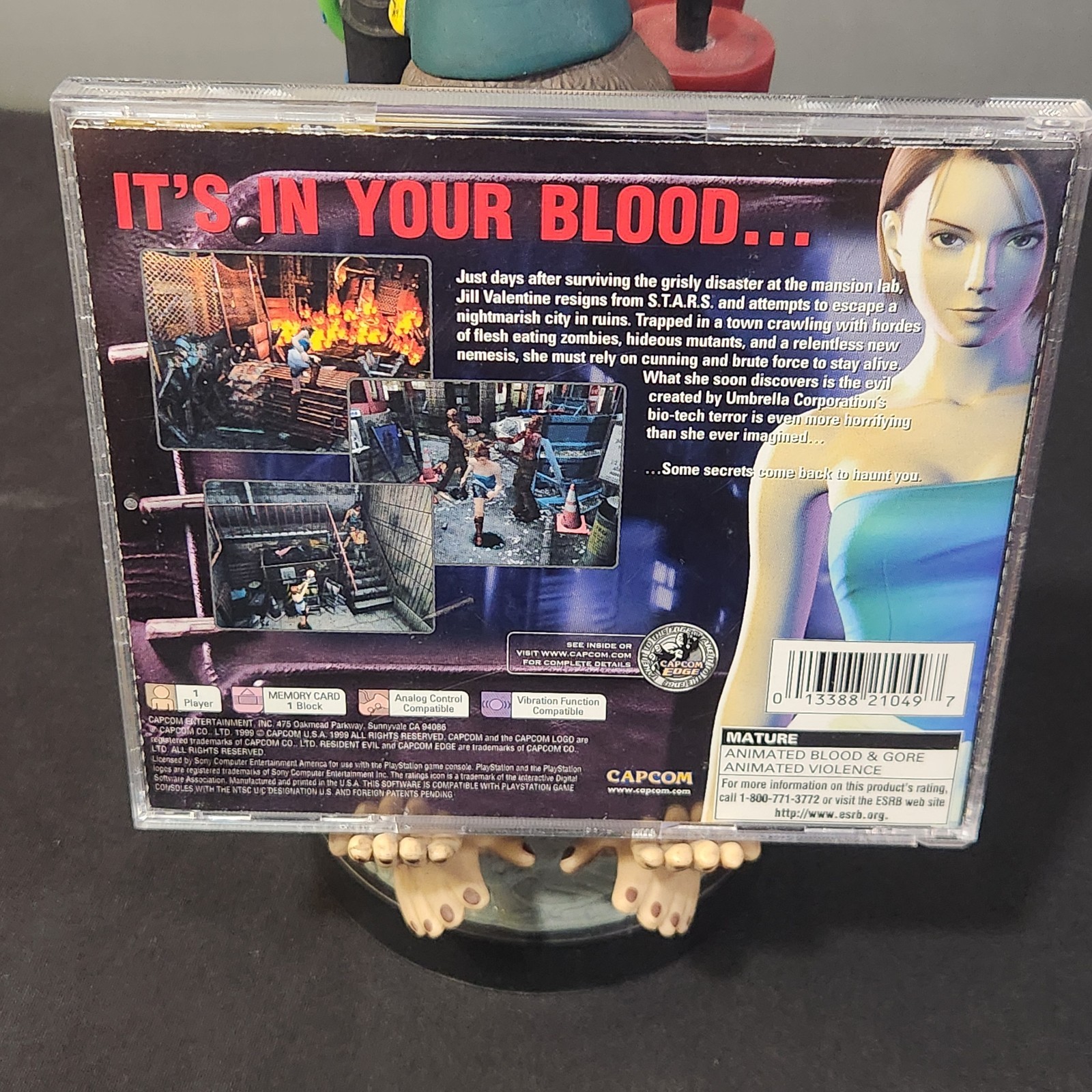 Capcom Resident Evil 3: Nemesis PlayStation 1 NTSC-U/C 1999 1 Player Analog