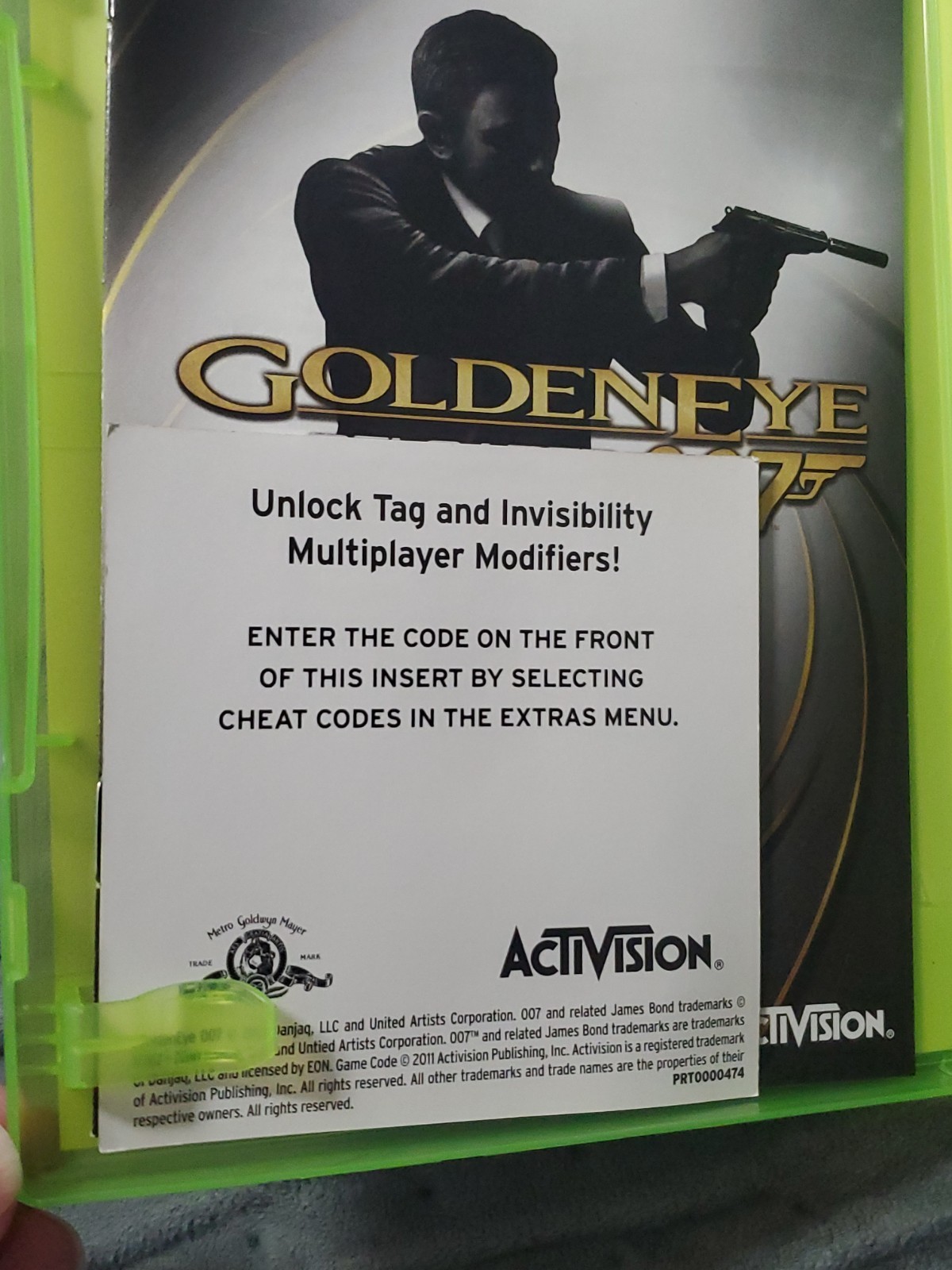GoldenEye 007: Reloaded (Microsoft Xbox 360, 2011) Complete CIB