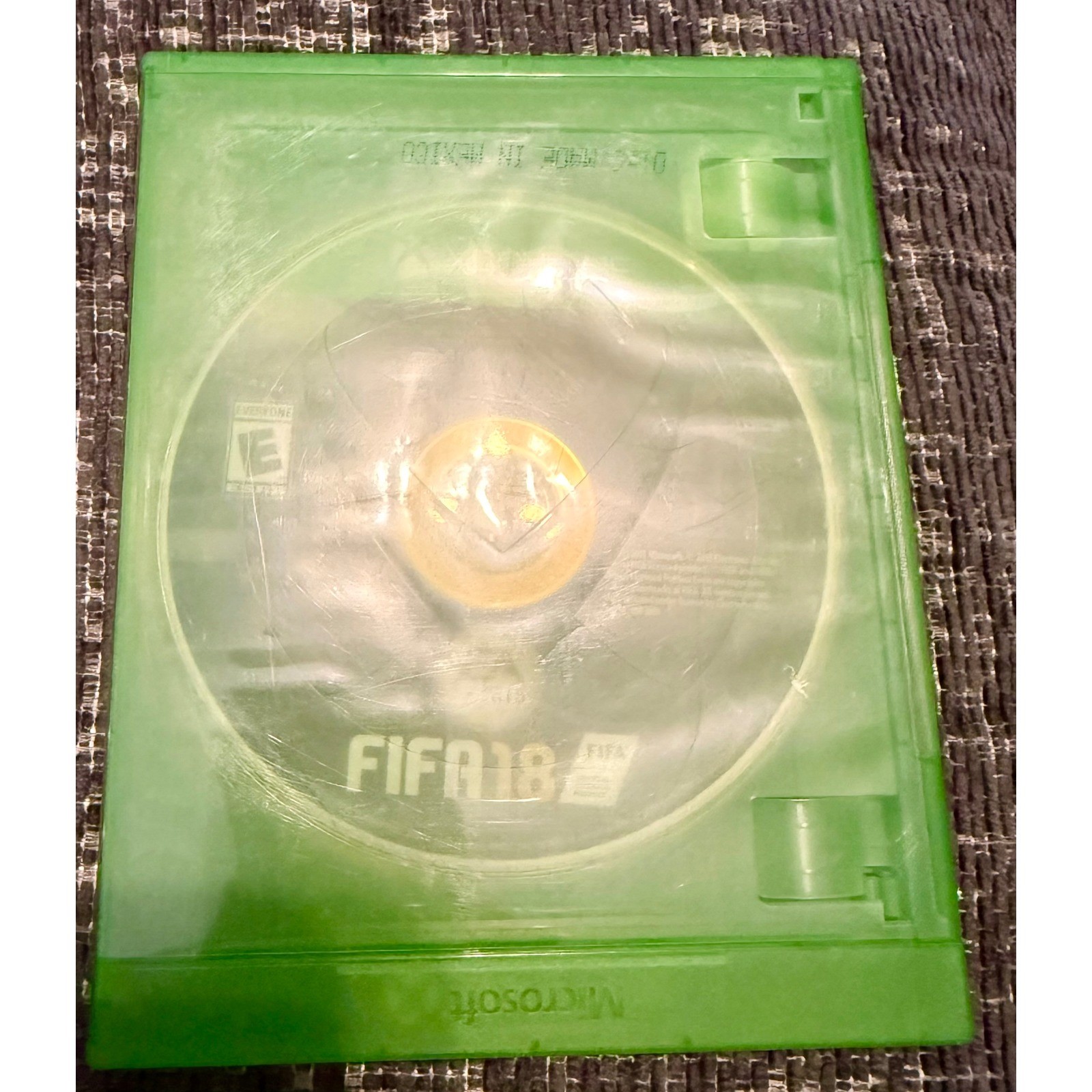 EA Sports FIFA 18 Video Game Xbox One Good Physical Disc Case