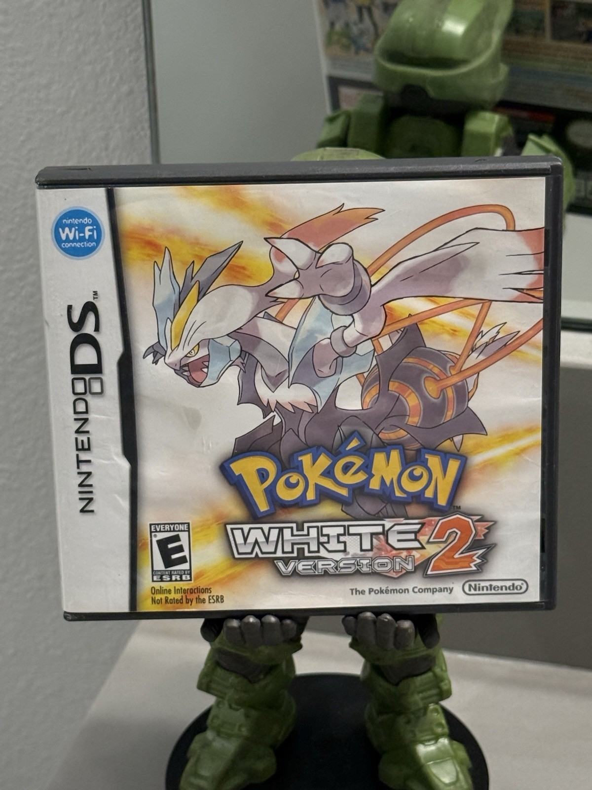 Pokemon: White Version 2 (Nintendo DS, 2012) CIB Complete Authentic TESTED