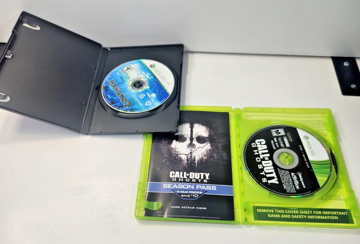 4 XBOX 360 GAMES CALL OF DUTY ROCK BAND SKYRIM KINECT ADVENTURES UNTESTED